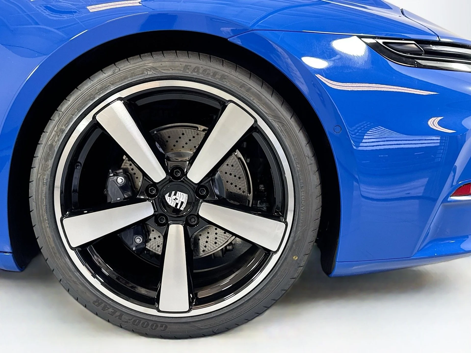 mph024_2340553855_a4f5557d16b9869aa32025df35e2184d_ccba619583