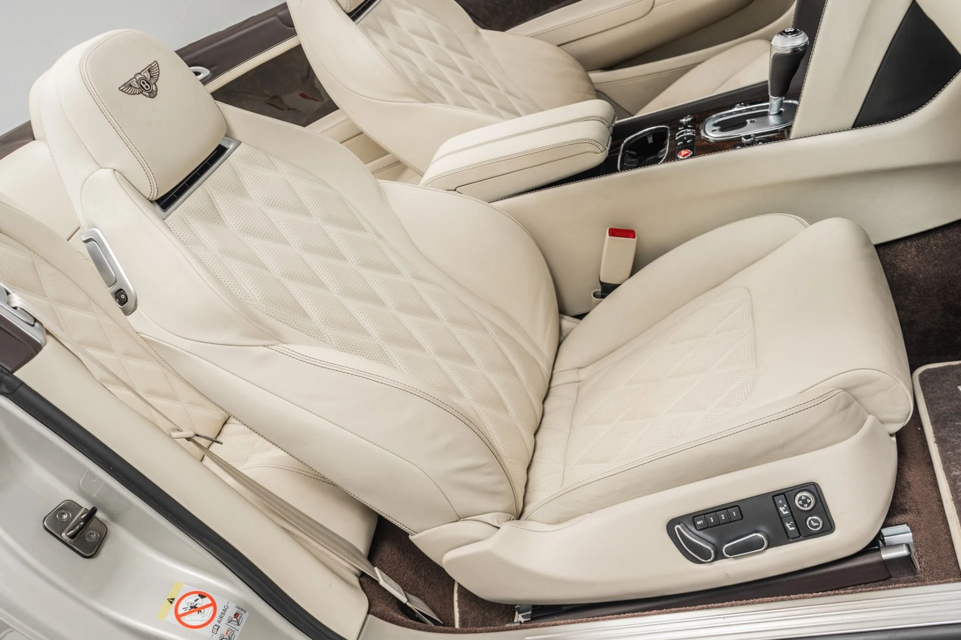 mph024_2343824691_Used_2014_Bentley_Continental_GTC_Speed_Low_Miles_Extended_Veneers_Classic_Color_Combination_1785352164_839ed10433
