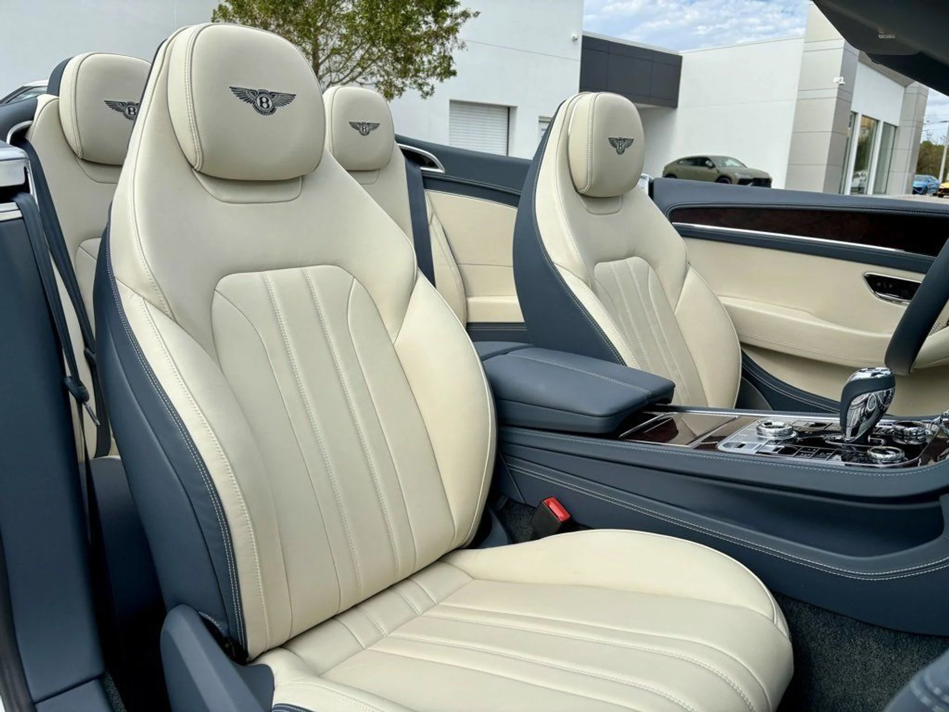 mph024_2346922187_c09b625214f02d92729e93477bb540c7_0388d1d067