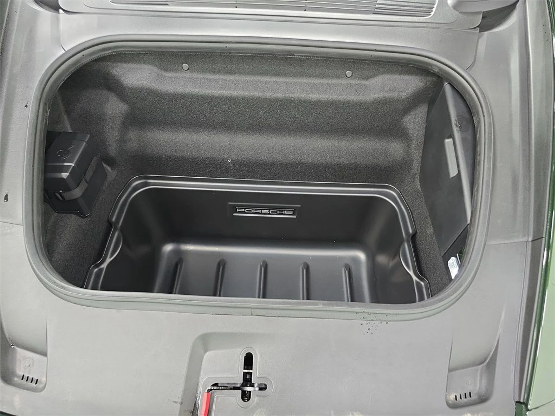 mph024_2347998060_6802c4794dae34f8812910be25a623ad_9667403546