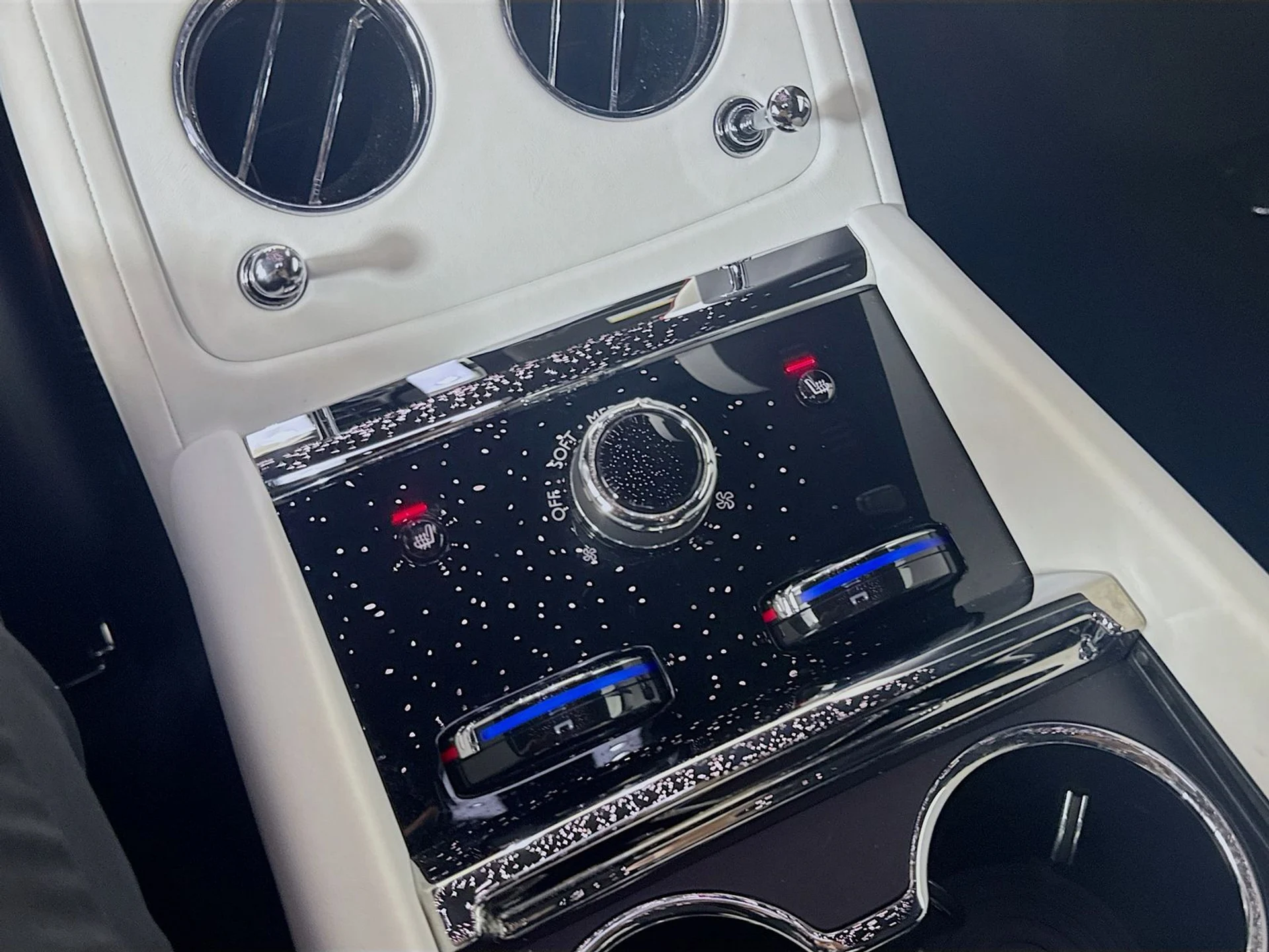 mph024_2351897218_f7deaa74f7b3d7c90e7582d4b7258a46x_1ad3564df3