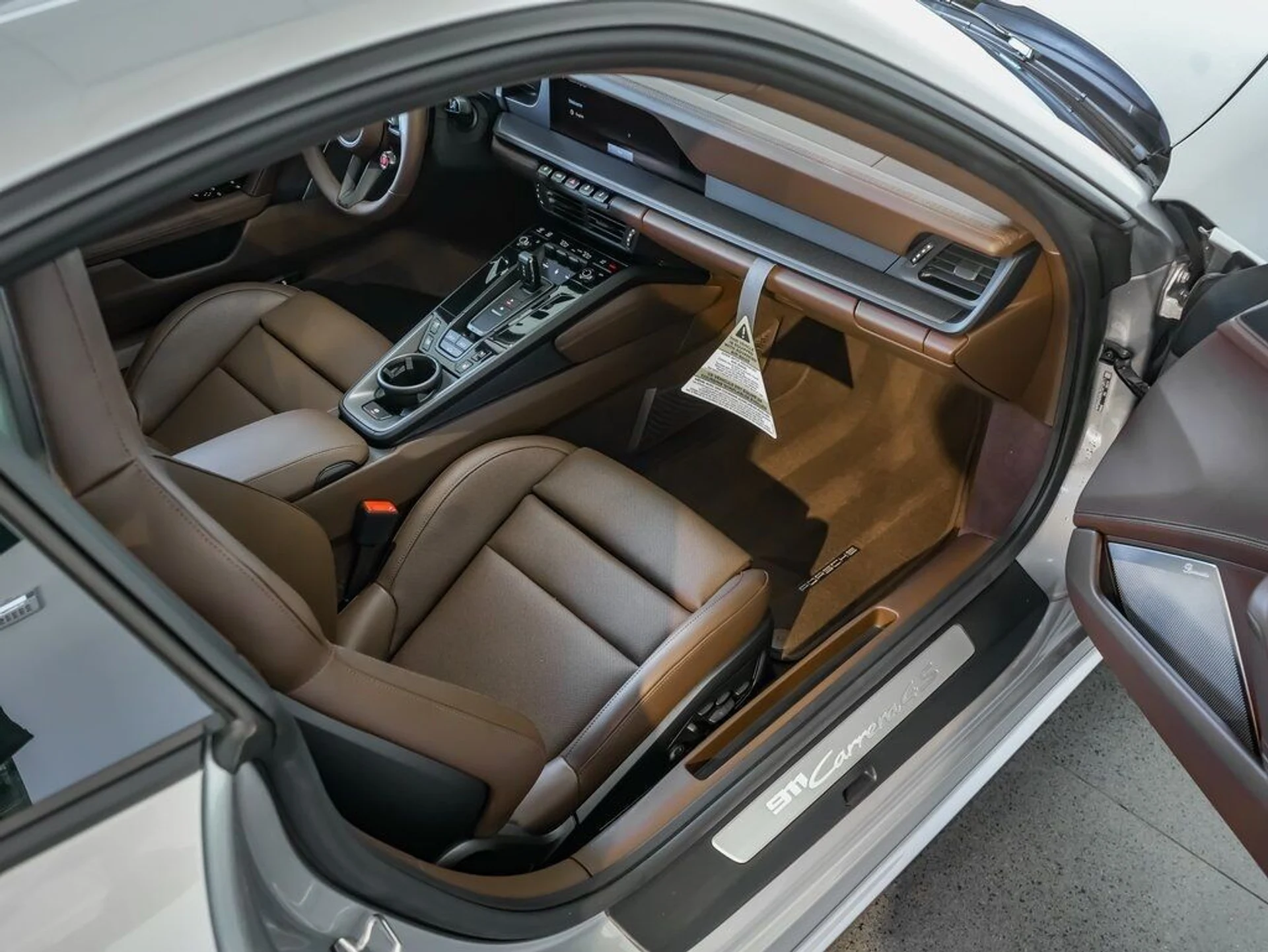 mph024_2353149572_0c244d6941ab0316491aeb1b7fb52e96_809152d3d6