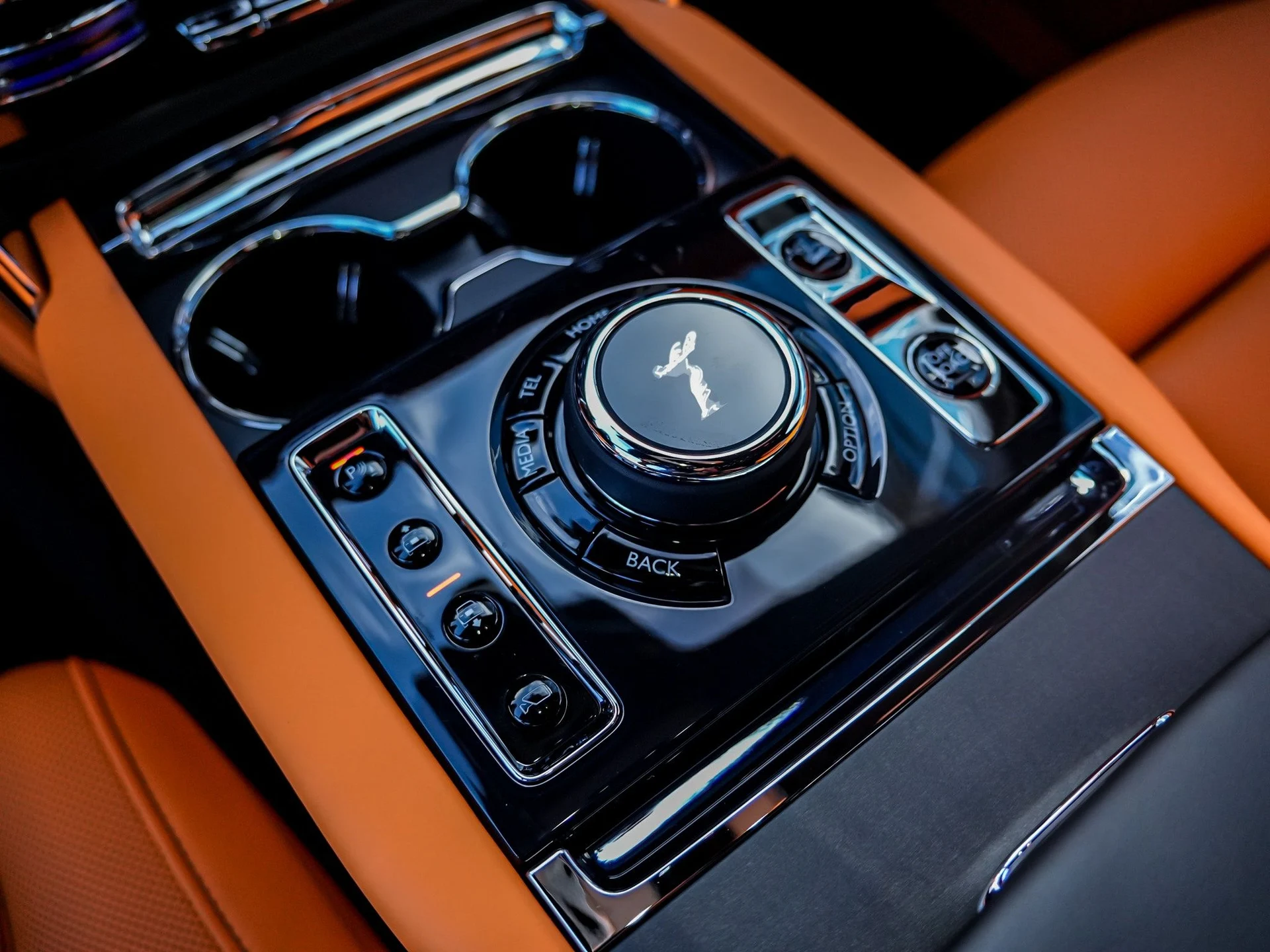 mph024_235864971_Hi_Tech_Luxury_Imports_LLC_SLA_23_HA_06_VU_236740_image_24_d07061e02a