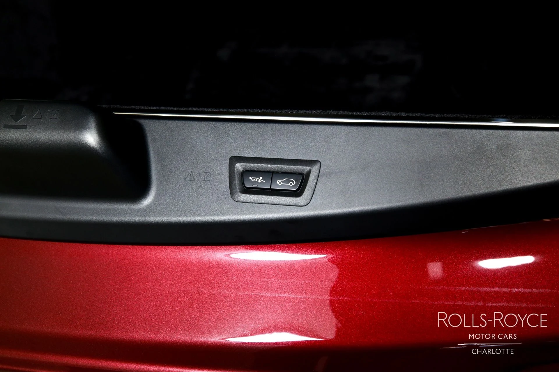 mph024_2359399525_Used_2025_Rolls_Royce_Cullinan_1757533758_a681be67b2