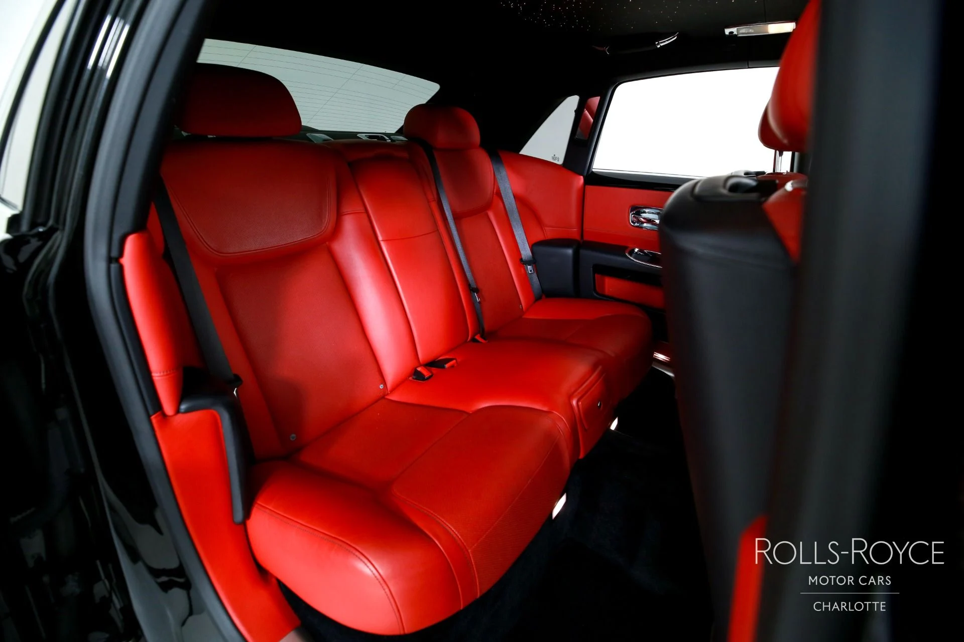 mph024_2365075009_Used_2019_Rolls_Royce_Ghost_1783112154_6a5244cbb5