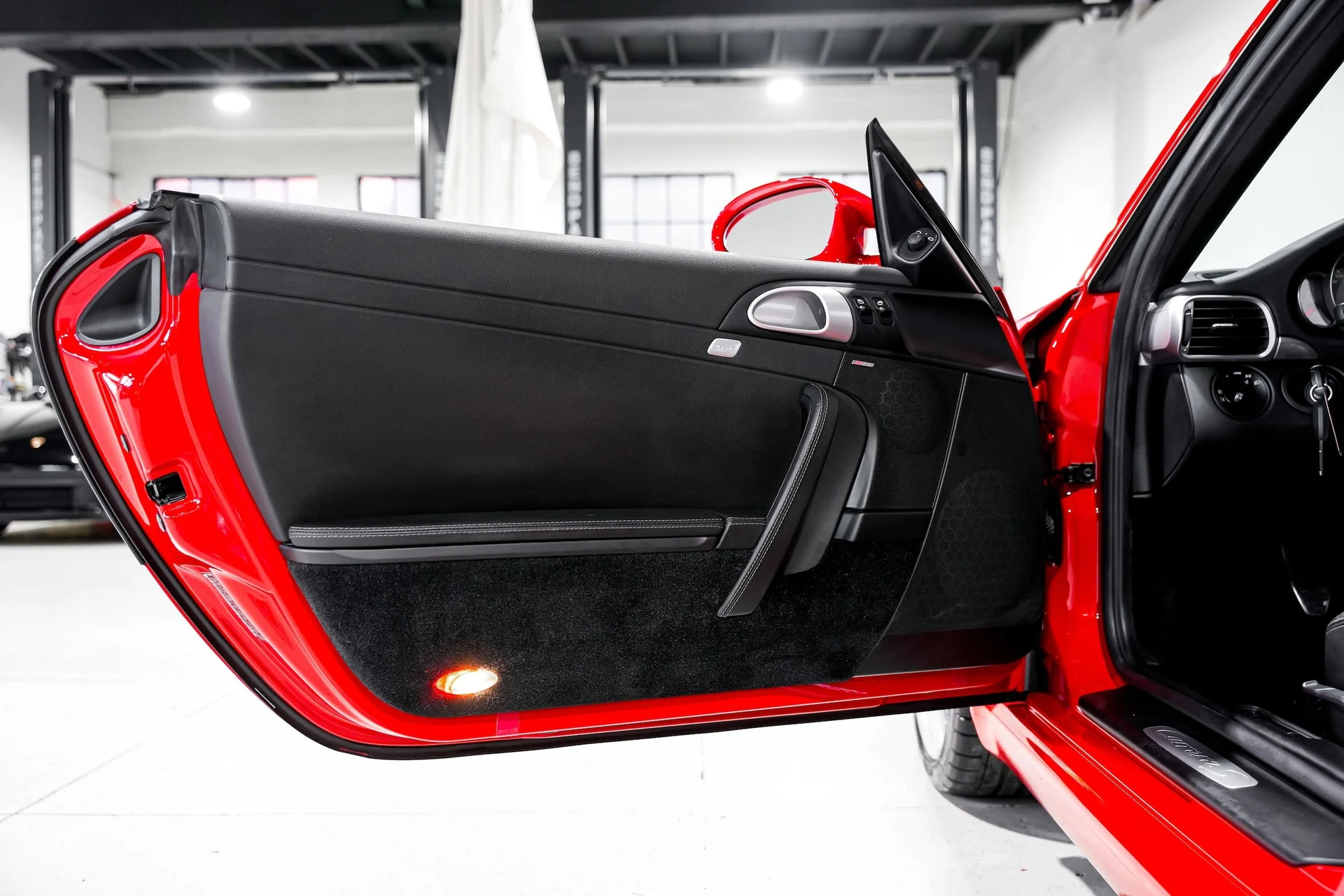 mph024_2367359476_77d6f9b6cd358a4e7c1fd292339dc6bax_42f296e54c