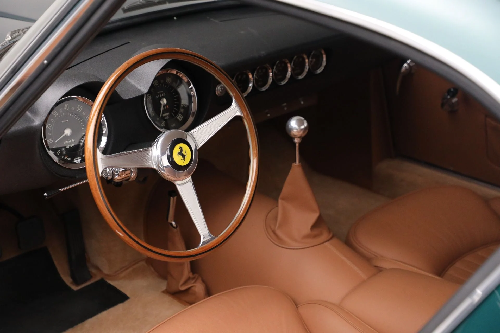 mph024_238323130_Used_1969_Ferrari_250_SWB_4ff44ec49a