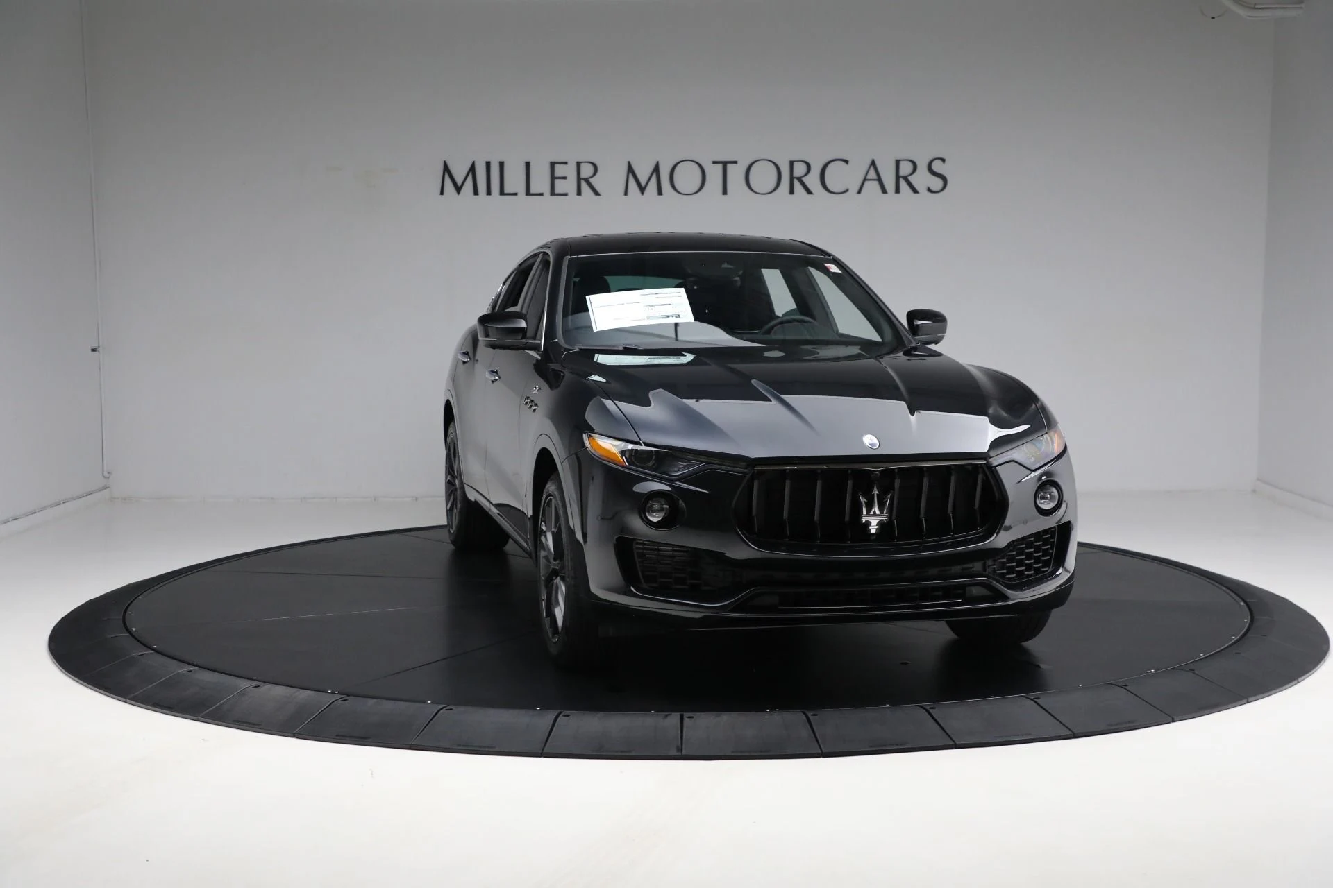 mph024_2383474773_New_2024_Maserati_Levante_GT_Ultima_85b04a7eaf