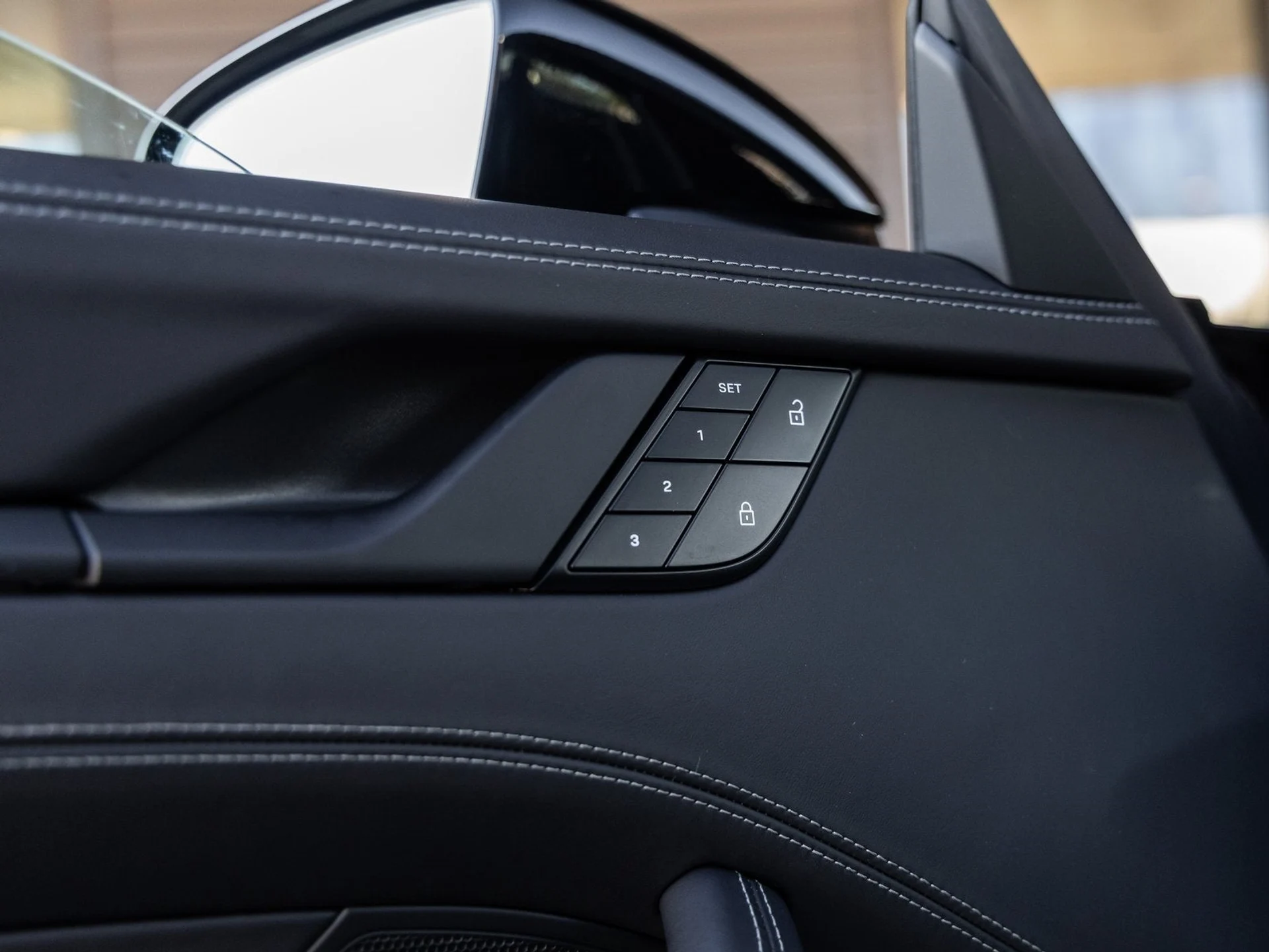 mph024_2388975507_25_8d82c0e666