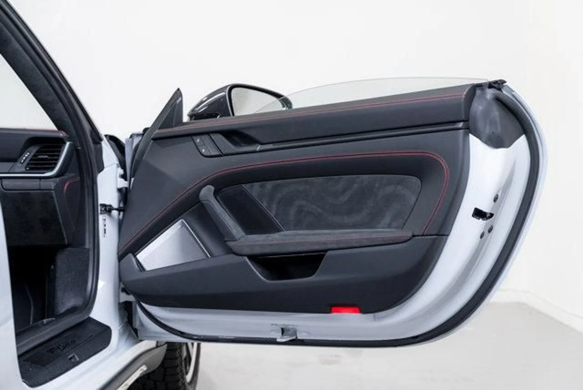 mph024_2397992750_d_V_3_WST_Spumnzac_Br_O2k53e_Ob_Mo_108f4ceb9d