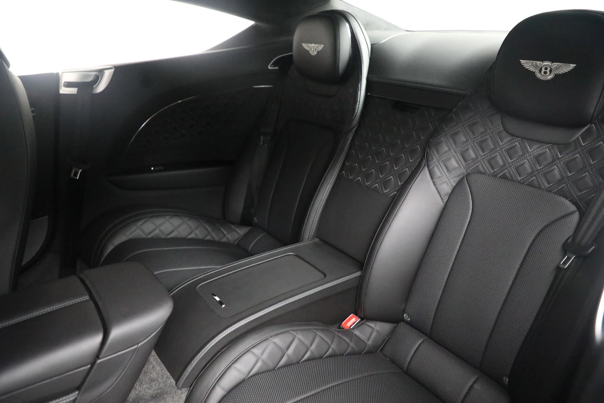 mph024_240083198_Used_2022_Bentley_Continental_GT_V8_1762635869_18901c1b56