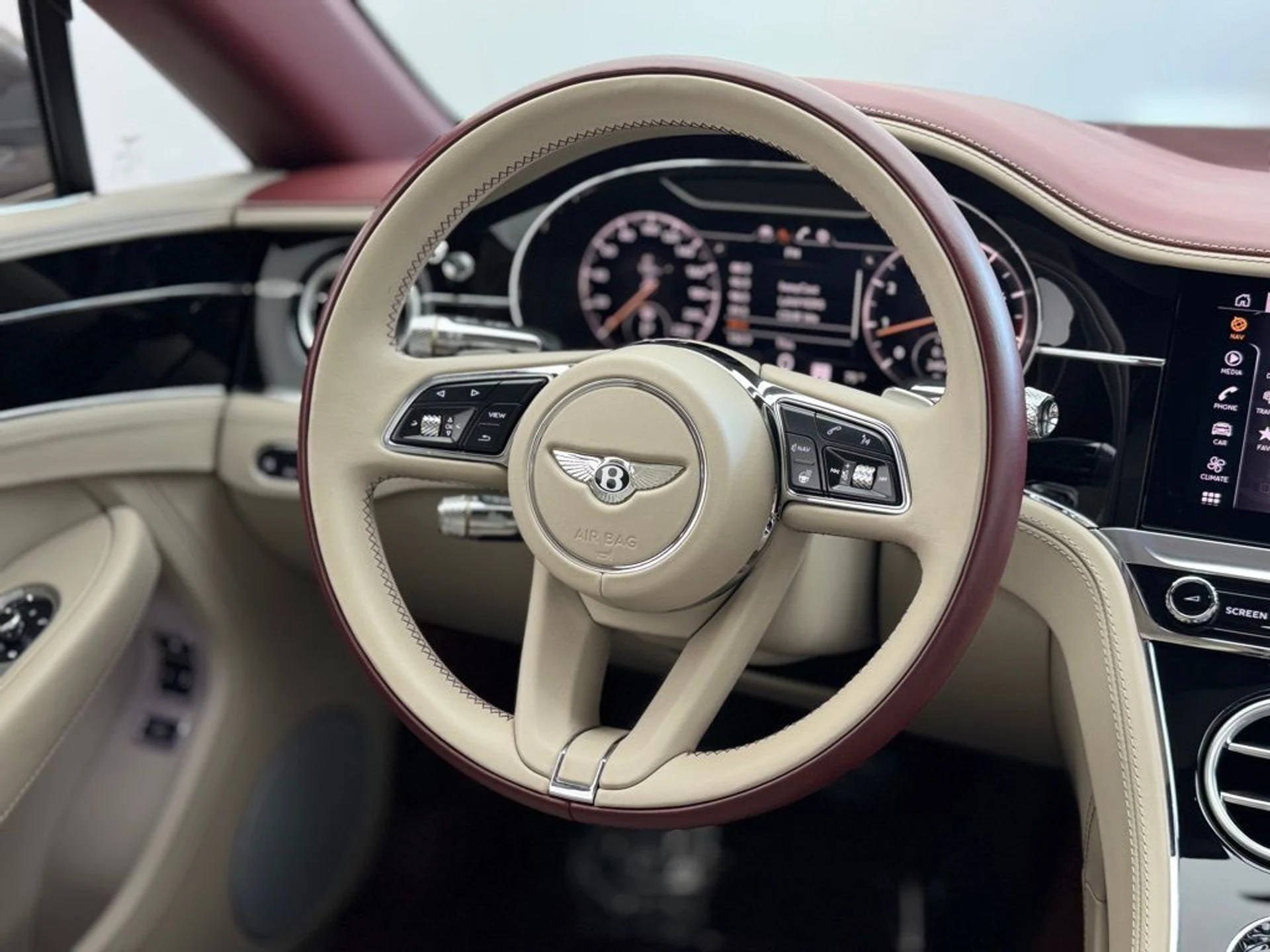 mph024_2401606270_u06x2u294fuzgjysa0g9ma8j4a17_41a8fd538b