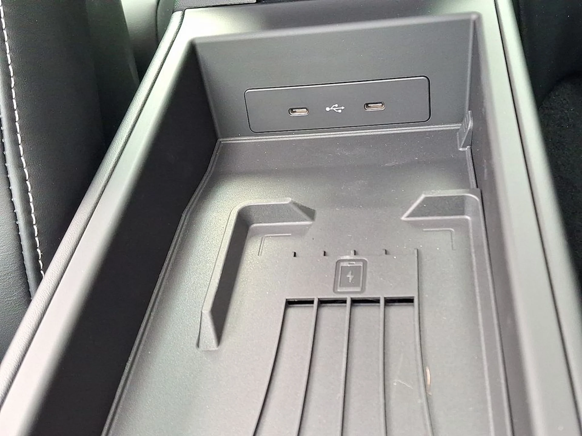 mph024_2406452328_7c9cc7d52cb1f7e69e8670fbca032b81x_82dff85a6b