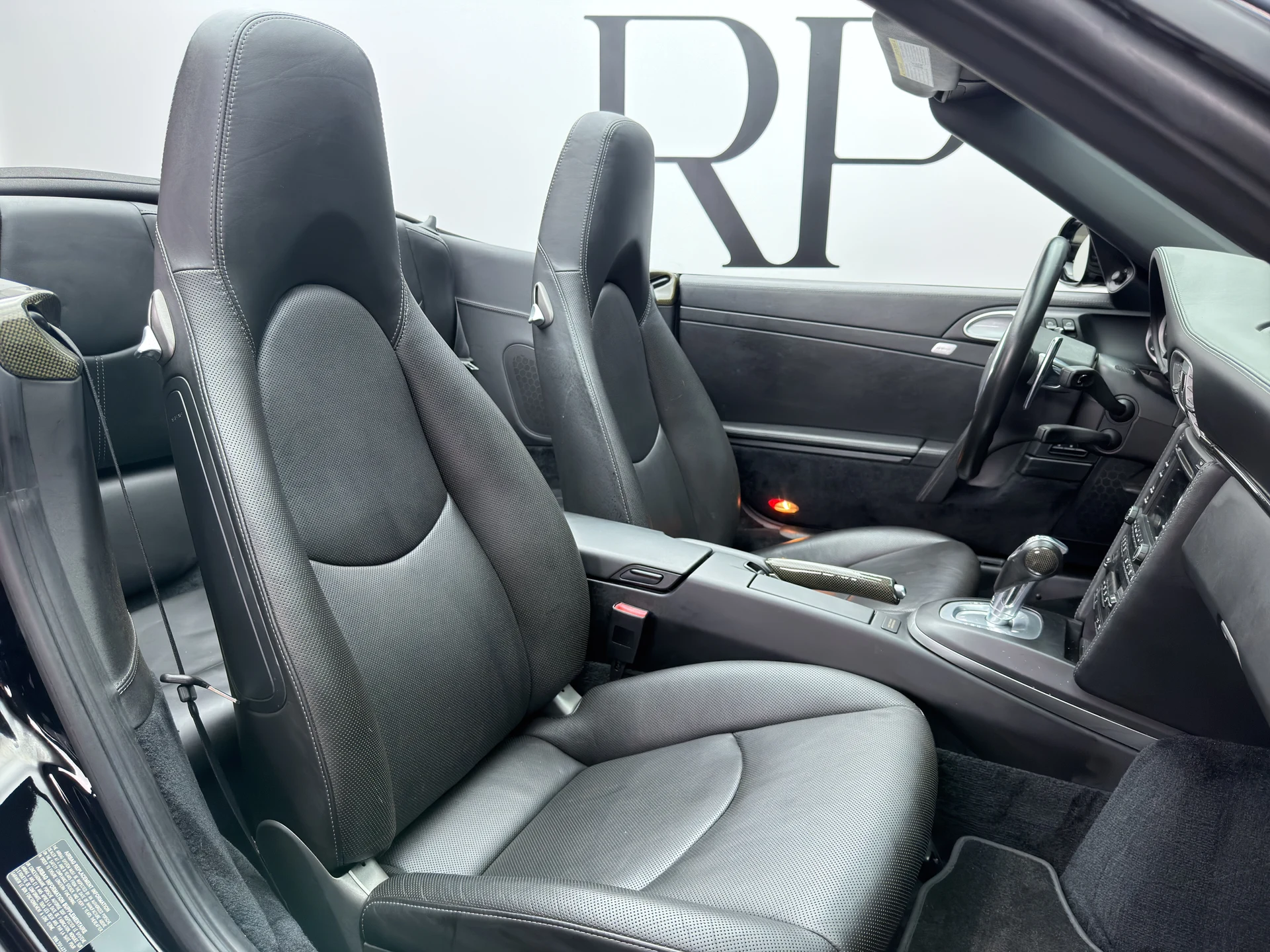 mph024_2406463701_RPA_3962_interior_004_2493e41ed3