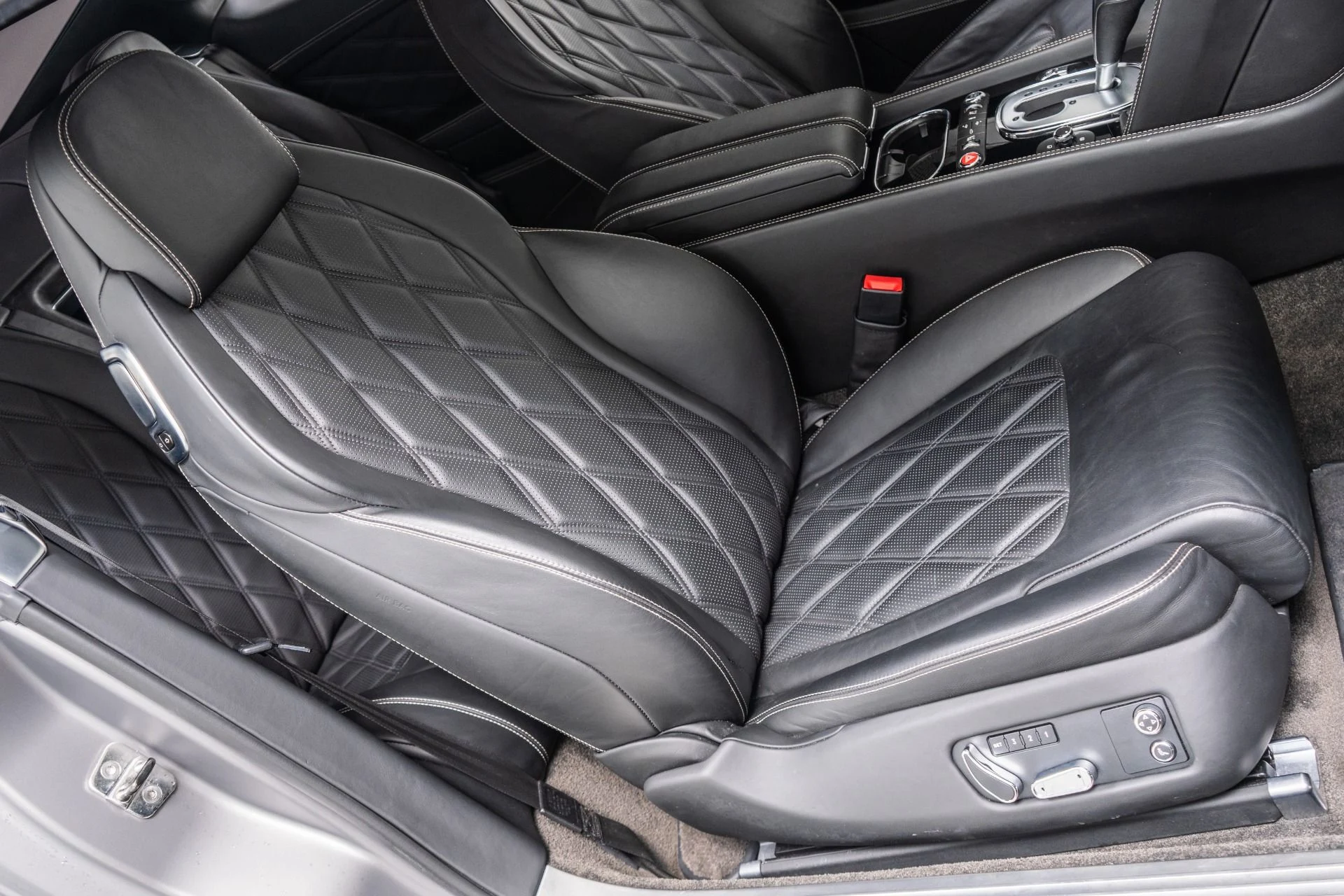 mph024_2407345773_Used_2012_Bentley_Continental_GT_1788465099_68a0e5b716