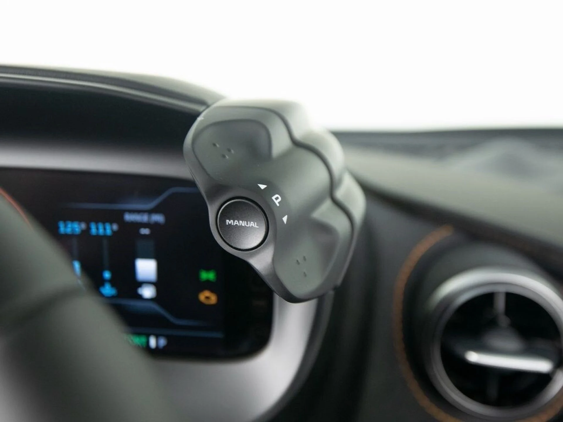 mph024_2410639063_10ad324e3d53675121a37baceb92b9e0x_0a7b053a7a