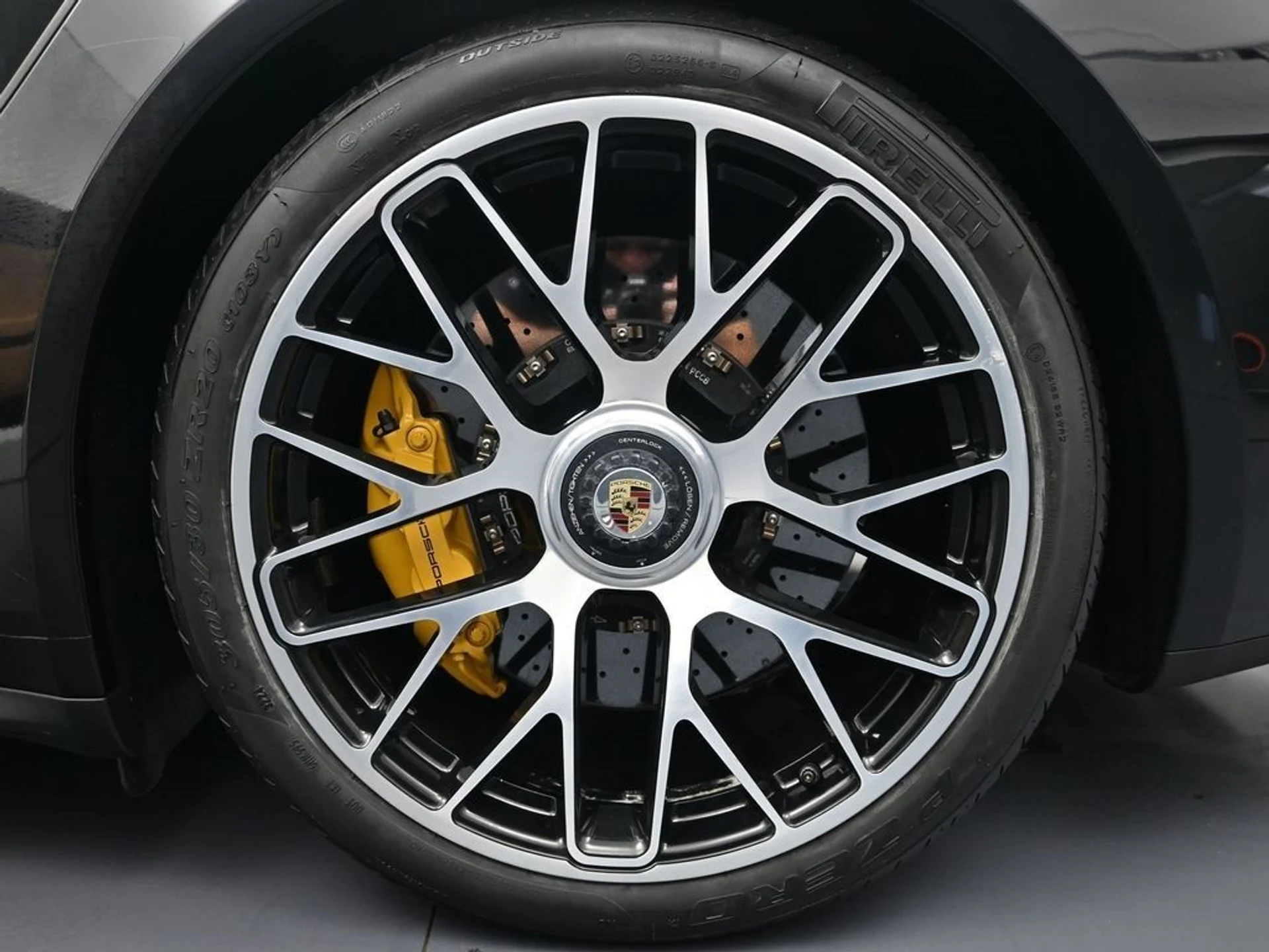 mph024_2411615185_30b6b4c82dda24004582f8f3750c21b4x_562554d6df