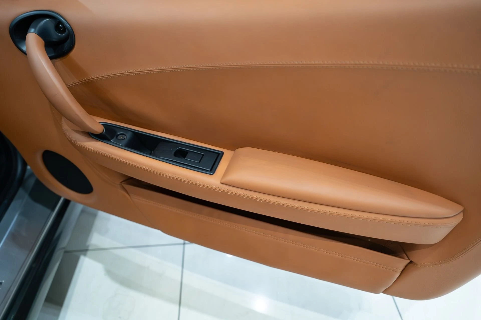 mph024_2422610761_13331_p25_l_a033115213