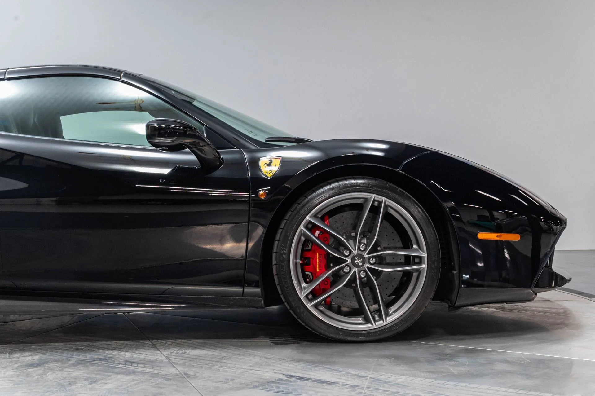 mph024_242351621_Used_2016_Ferrari_488_Spider_Base_1785961462_601701b1d3