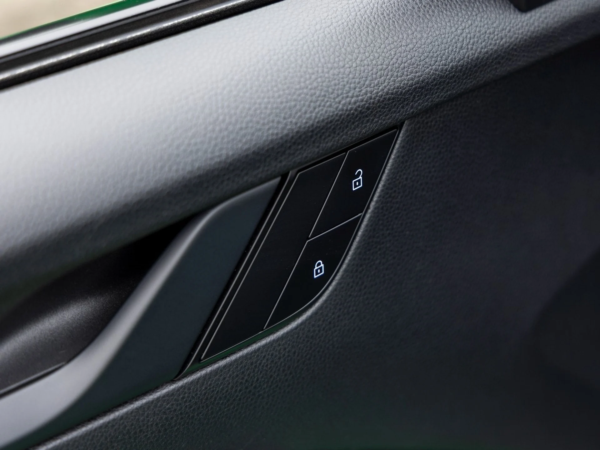 mph024_2430503372_25_d87521dd87