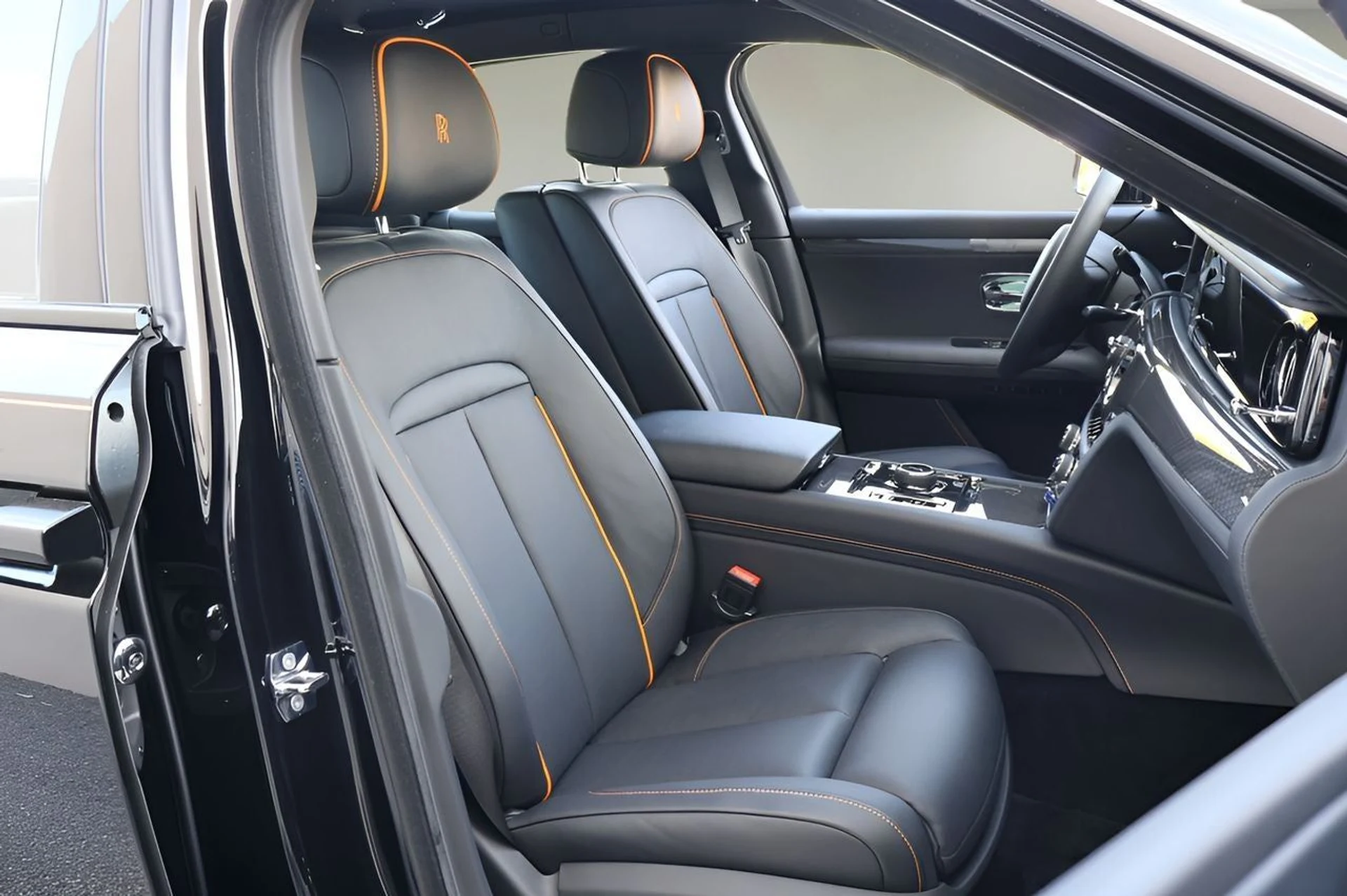 mph024_2432874732_25_f64ac4b615