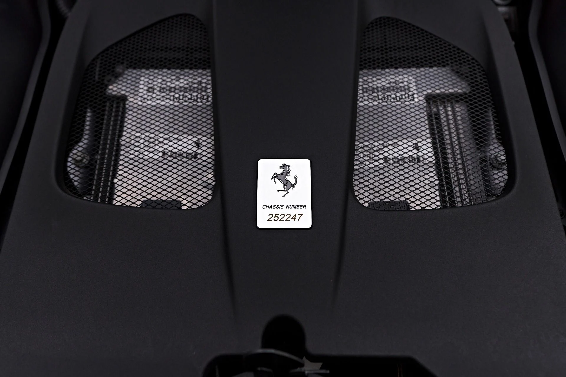 mph024_2434694684_Used_2020_Ferrari_812_Superfast_Base_1753754444_b654914082