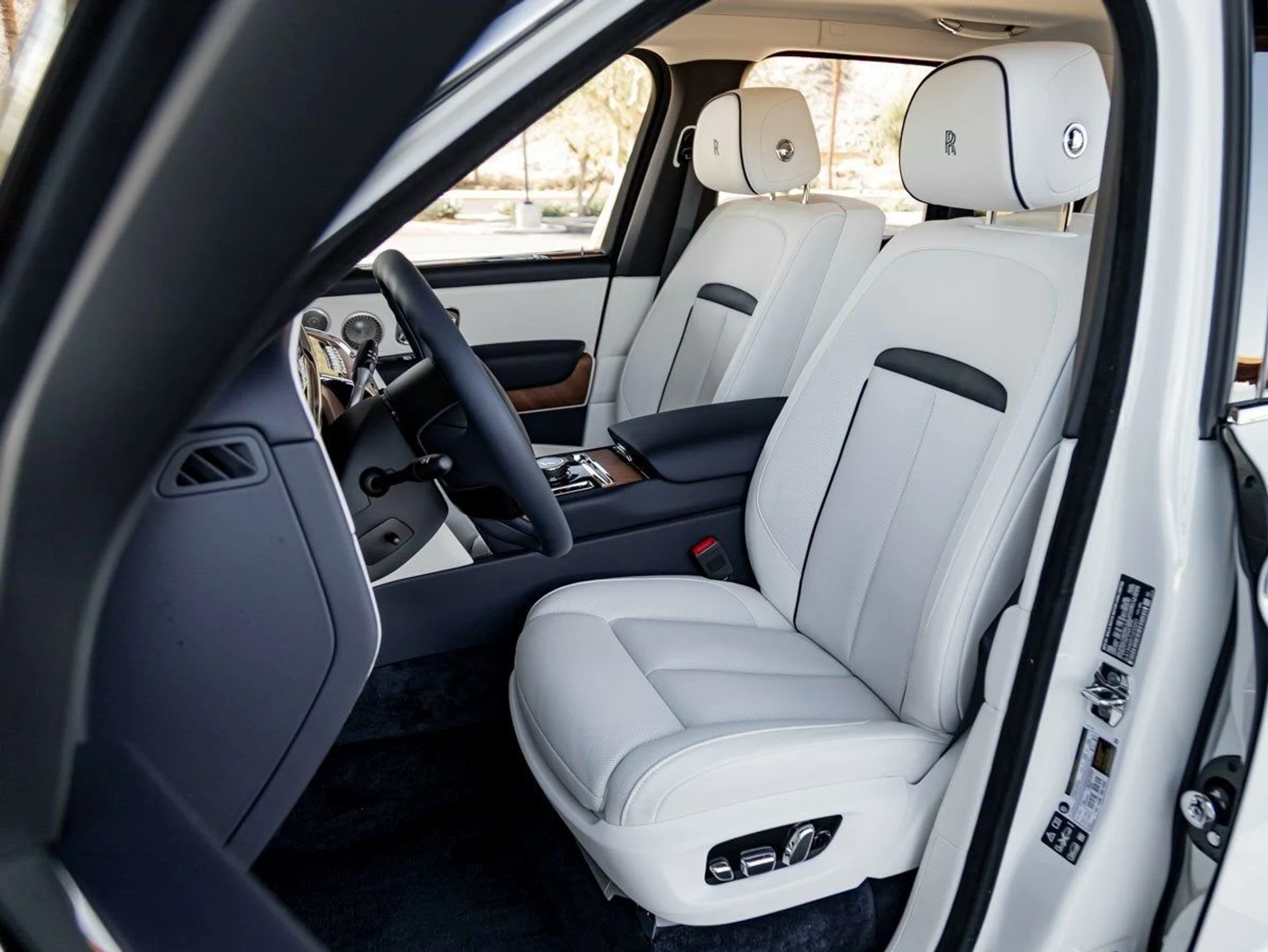 mph024_243978699_25_7255470e59