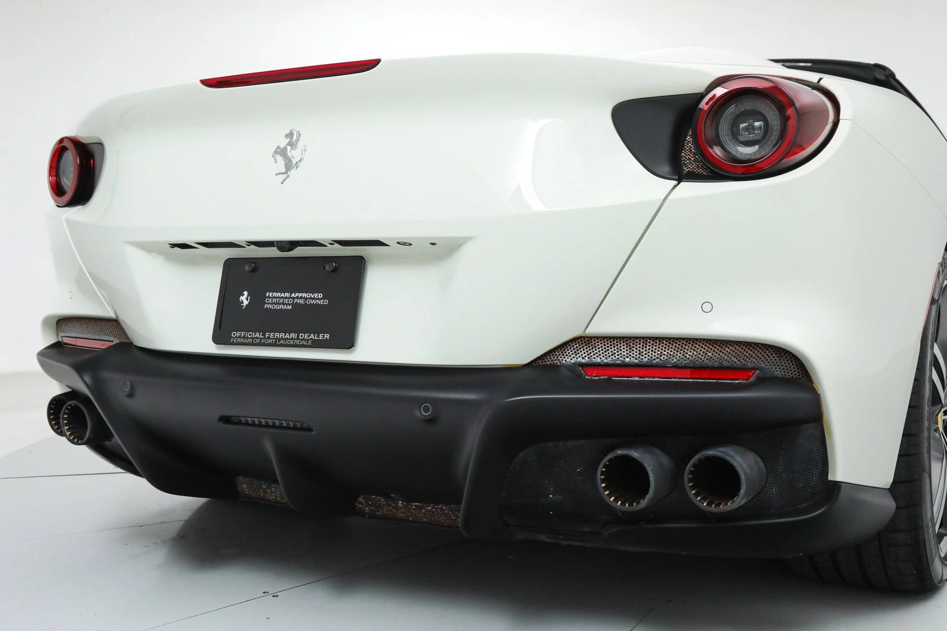 mph024_2440533615_dd0e84db4ad48ef10fd7e1300d11a3fa_9f00645899