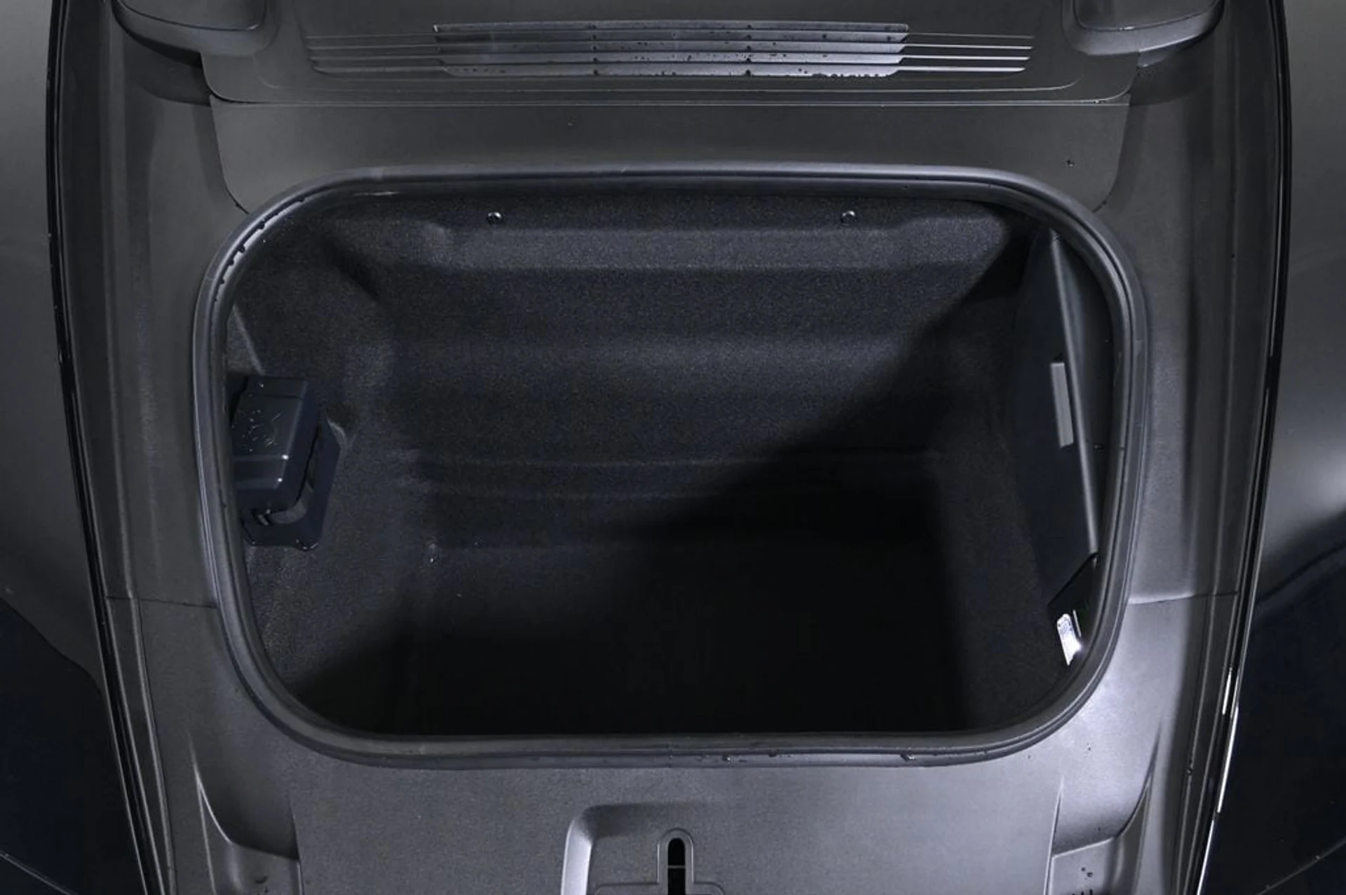 mph024_2440903361_f62f81bebe05f20c1cce6f0c42825157x_b3ed574275