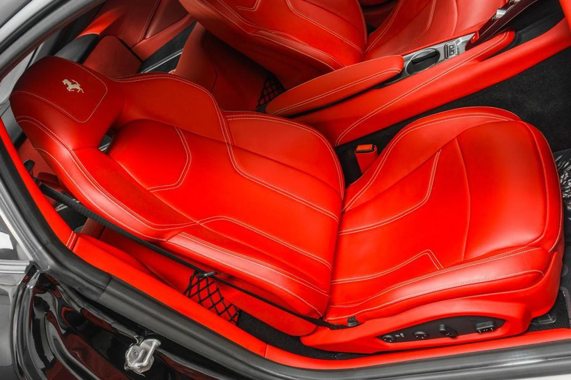 mph024_2442059074_Ix_FCLKYXF_Vfrzp9_Snazg_Cal_H_Hww_c7320ee12f