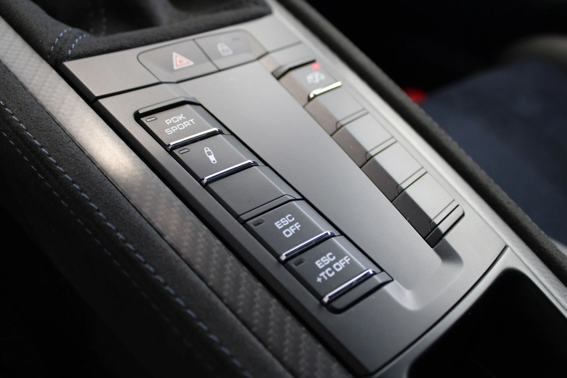 mph024_2444527784_405c190c58d513f3269d6adccd779bf4x_f3ca7e4e3d