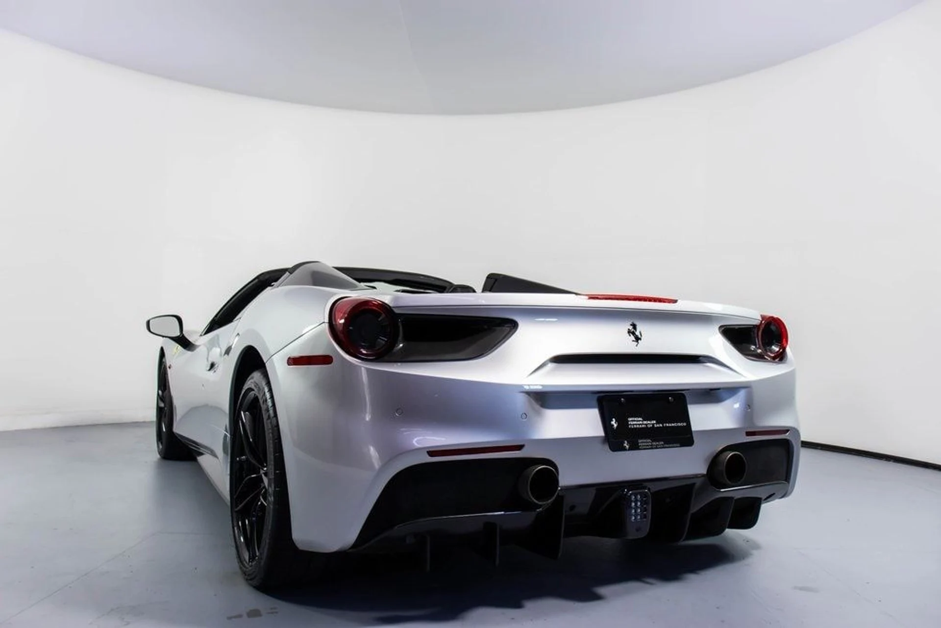 mph024_244504012_a4b50089d13e93608694b4307f0d5446x_b2547f237b