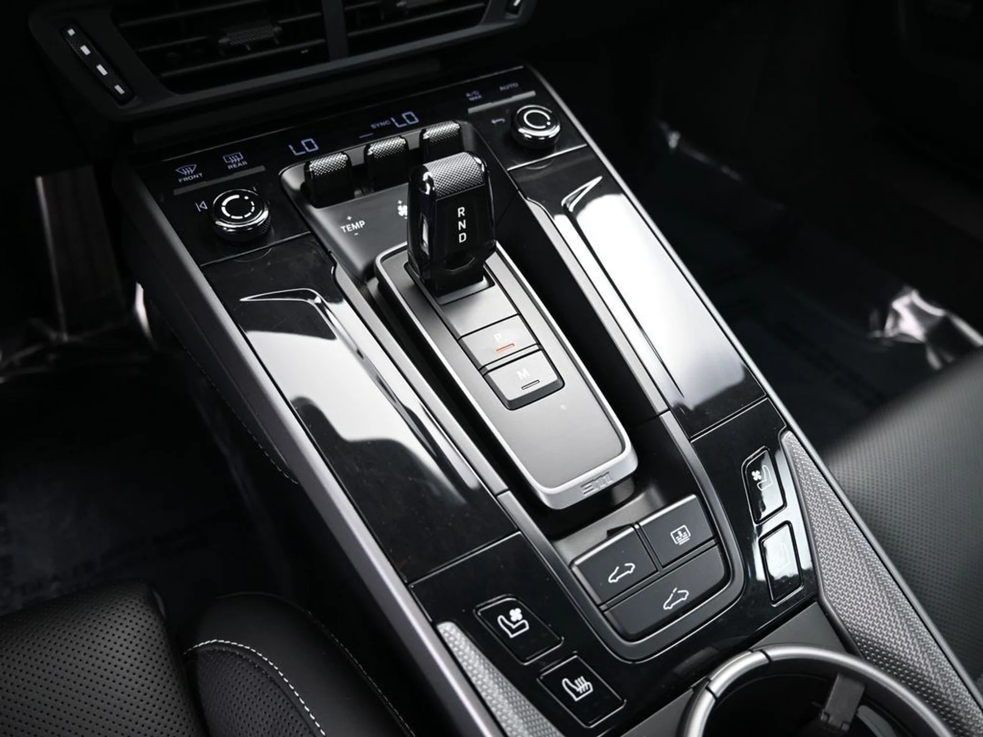 mph024_2446565967_3c2a54130b333dece10ebfb4bcf0697c_3e13bd1a99