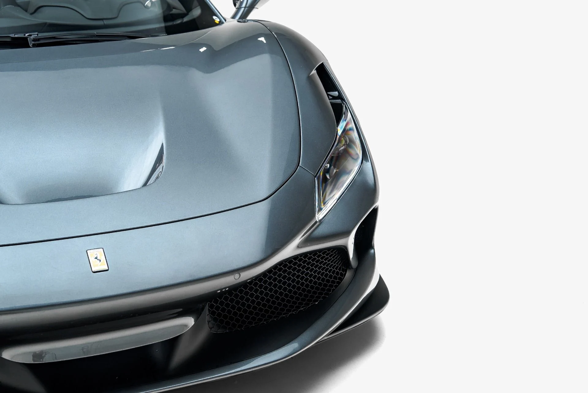 mph024_2447878319_Used_2022_Ferrari_F8_Spider_1788910630_296e700a9e