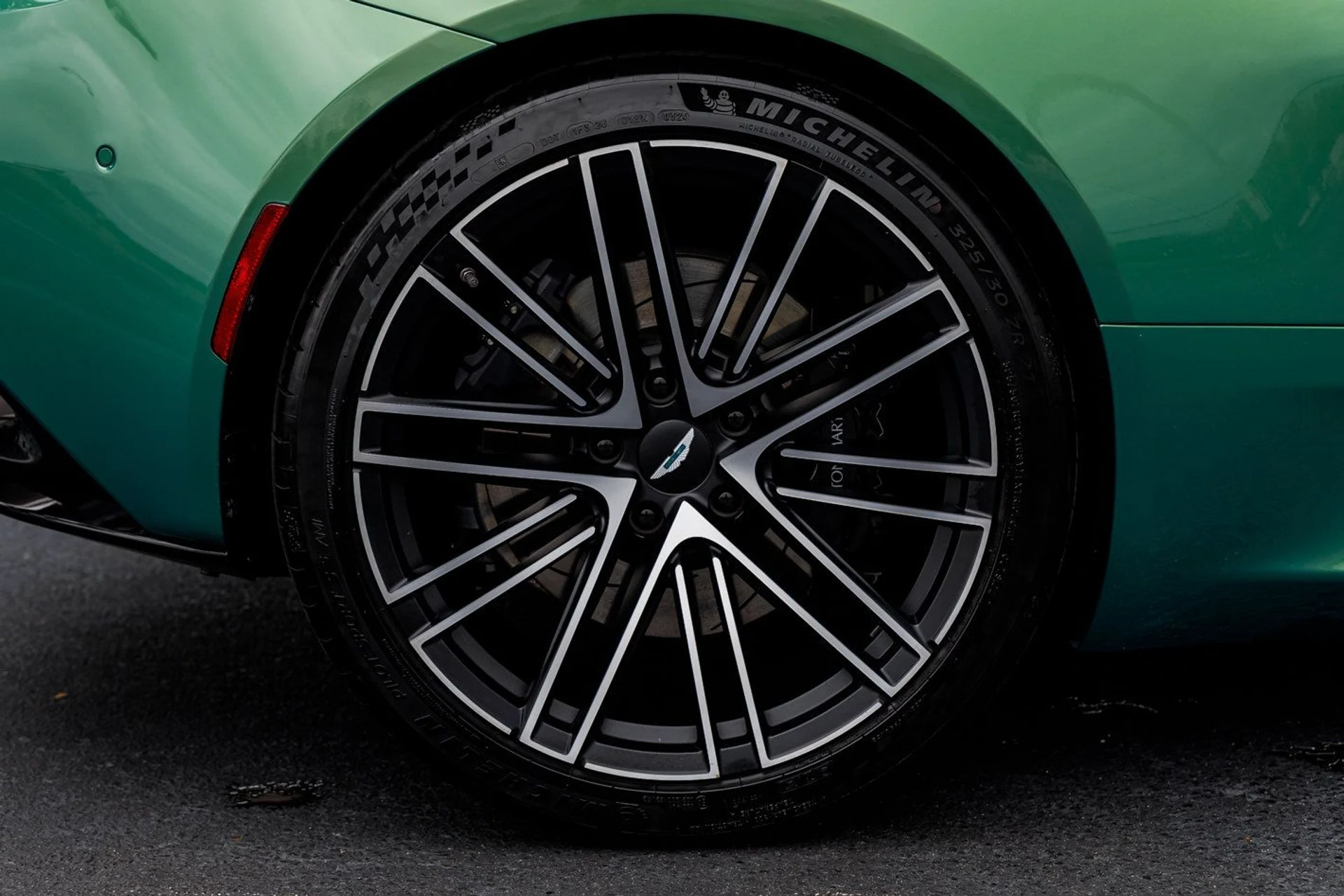 mph024_2451123611_cb224e129401f1fe8fea0afd465e2b98x_58334039da