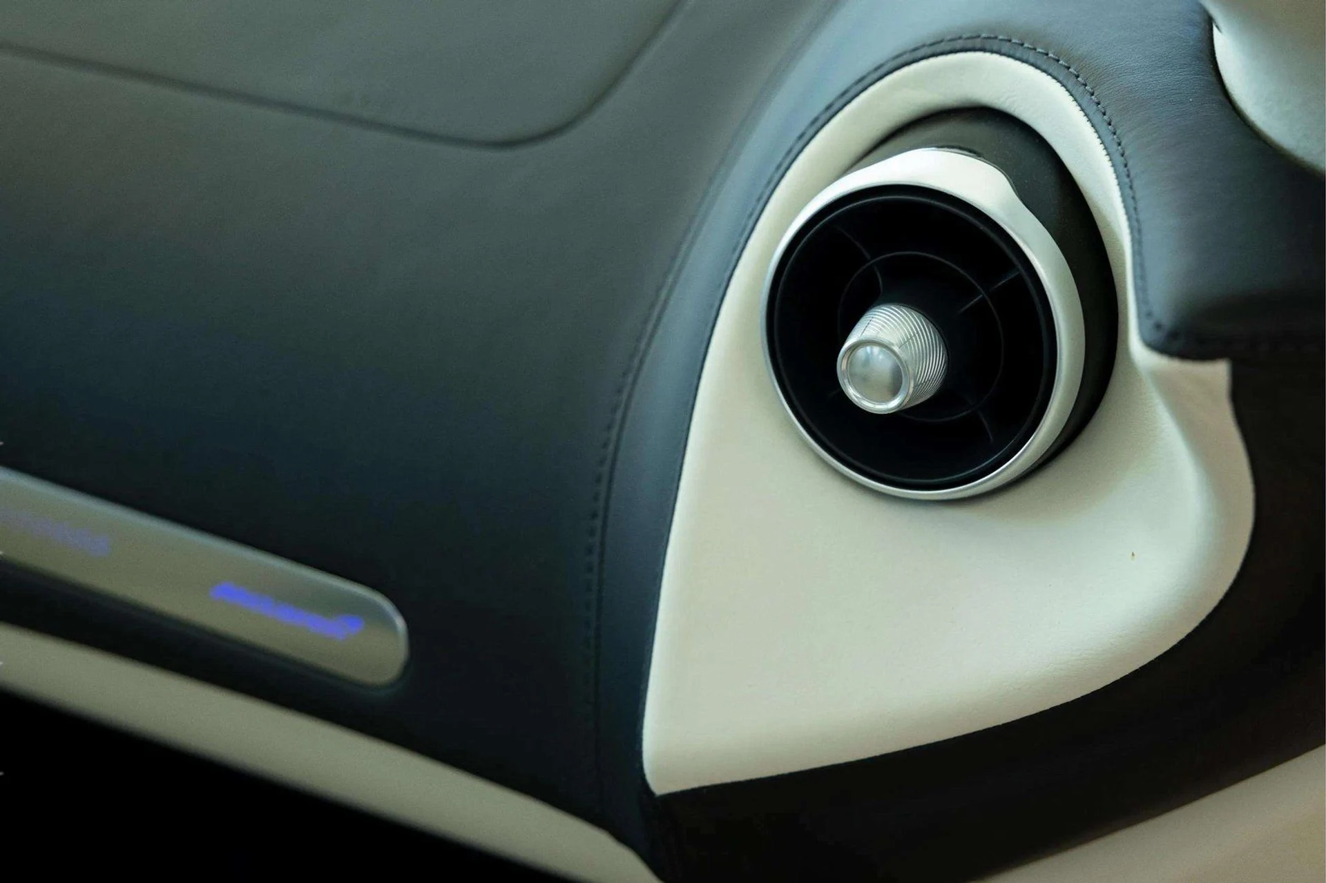 mph024_2455904729_image_25_e9960576f2