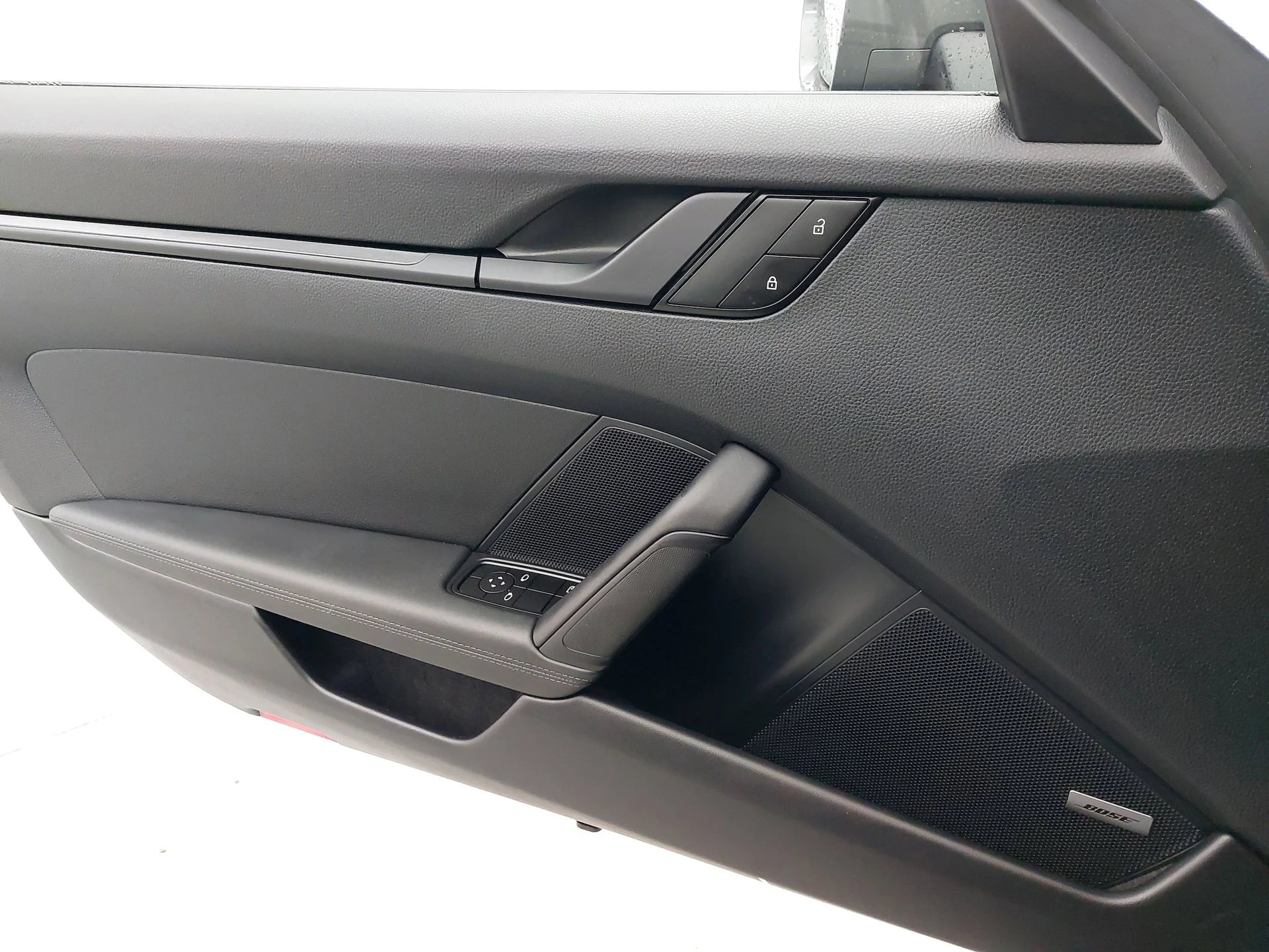 mph024_2465898126_0e1b6437d53289ddb5b25869411b18fcx_93faf1ab23