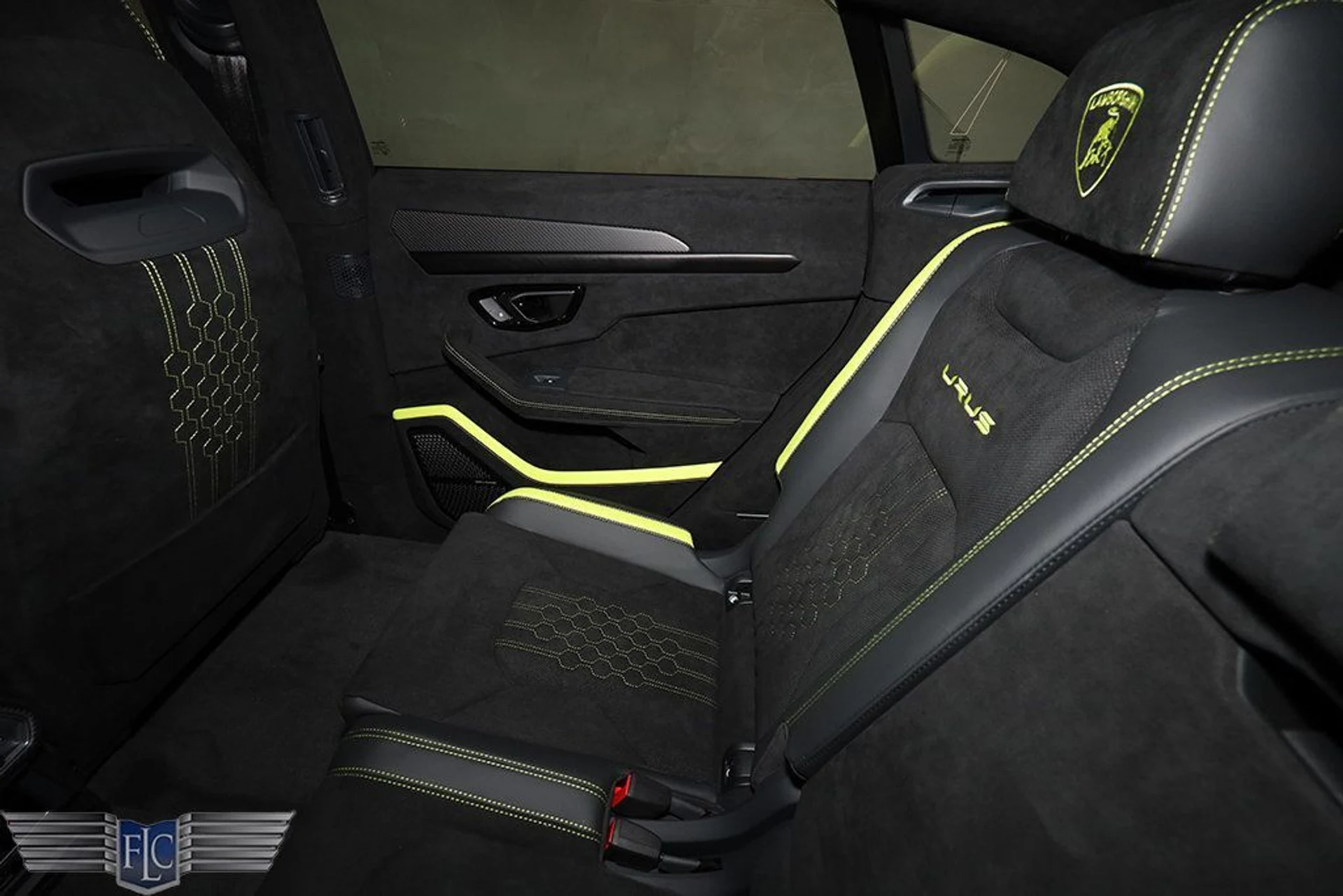 mph024_2467496413_used_2024_lamborghini_urus_performanteawd_9689_22932992_25_1024_a12aac6c42