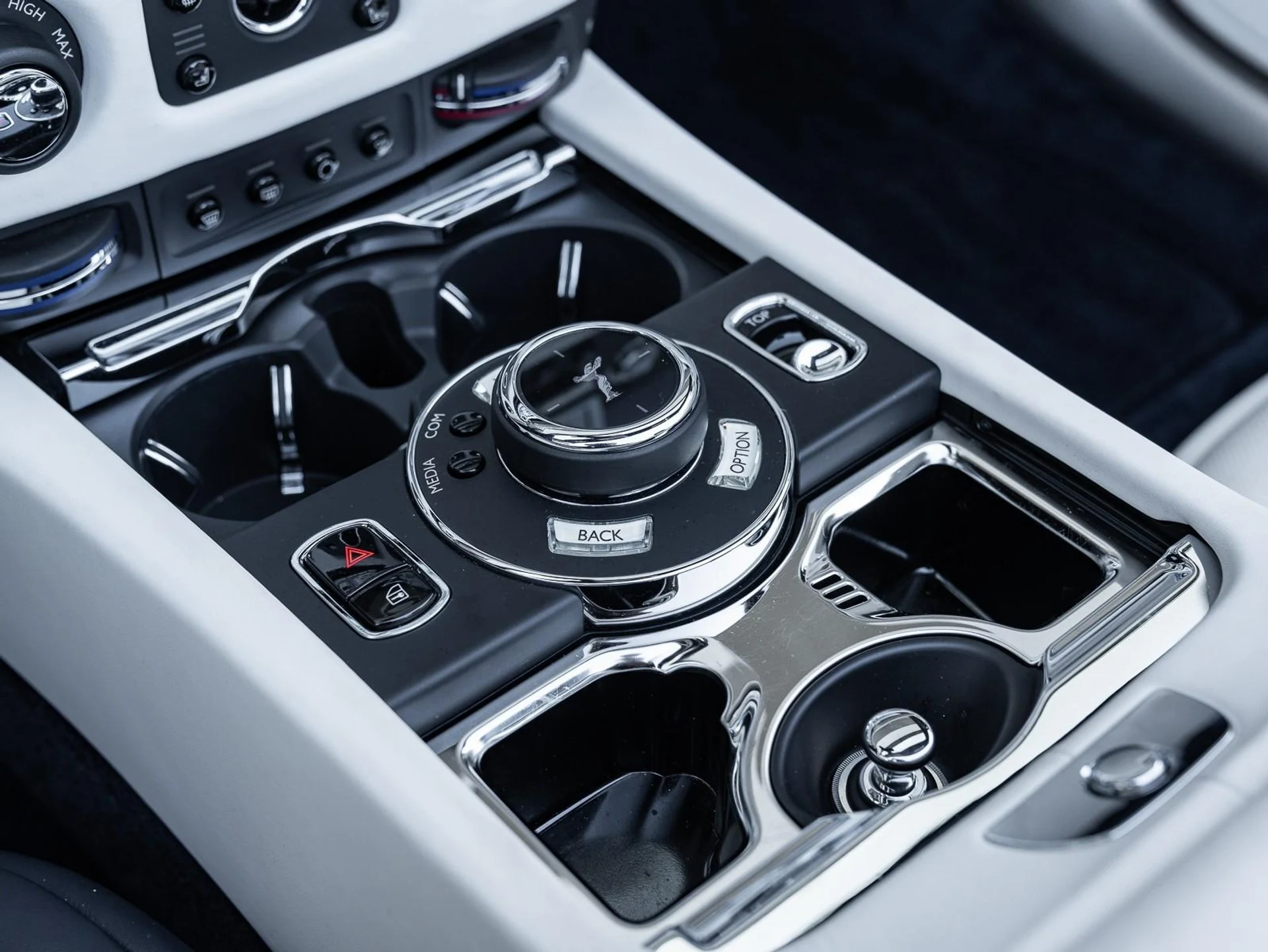 mph024_2468562102_Used_2018_Rolls_Royce_Dawn_Convertible_1764360445_a91d30033e