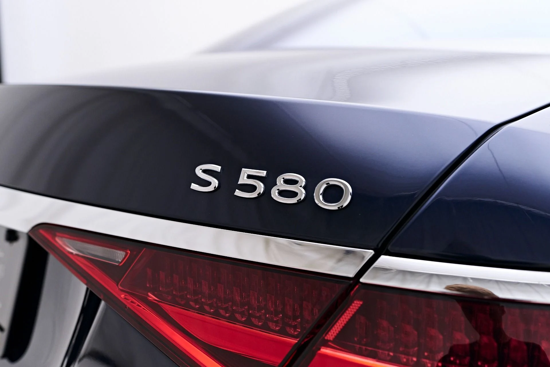mph024_2472104719_Used_2023_Mercedes_Benz_S_Class_Maybach_S_580_1755633550_20d048ea38