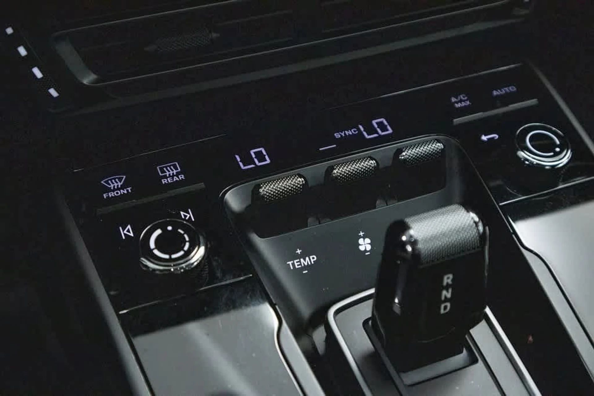 mph024_2474689483_86a1e06a692ddf49213fd1d1ae99e8e7x_d9d833e5e7