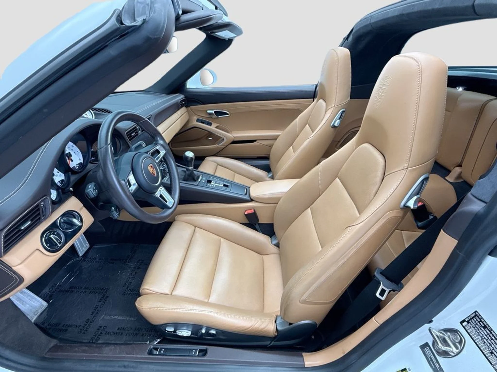 mph024_2475939538_used_2019_porsche_911_targa4s_8119_23031857_25_1024_a841986ba5