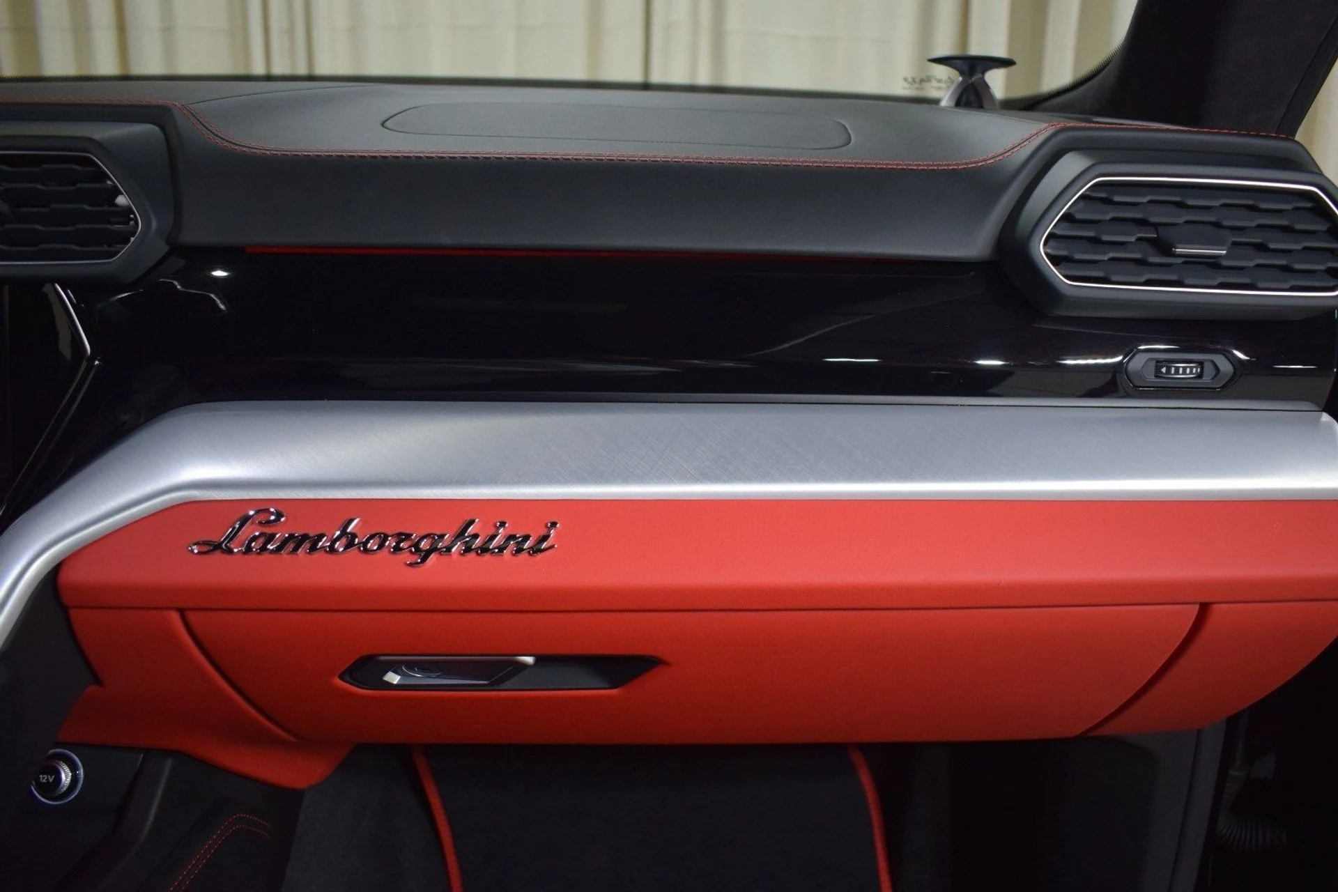 mph024_2477438400_e7e6aa4988329082176e2463702dca87x_137221d4b1