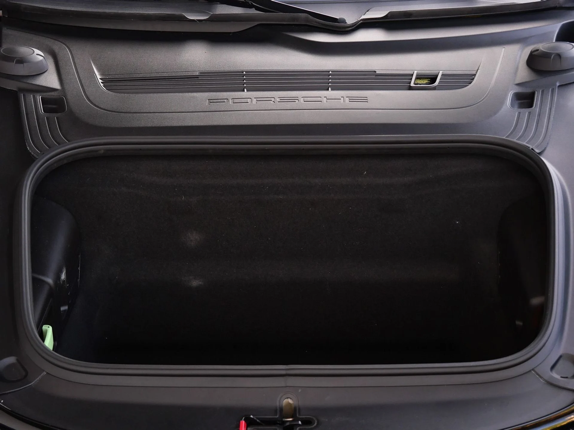 mph024_2478975465_b27056ad0d578afe9034a38e0f8c7c1cx_8cec617bae