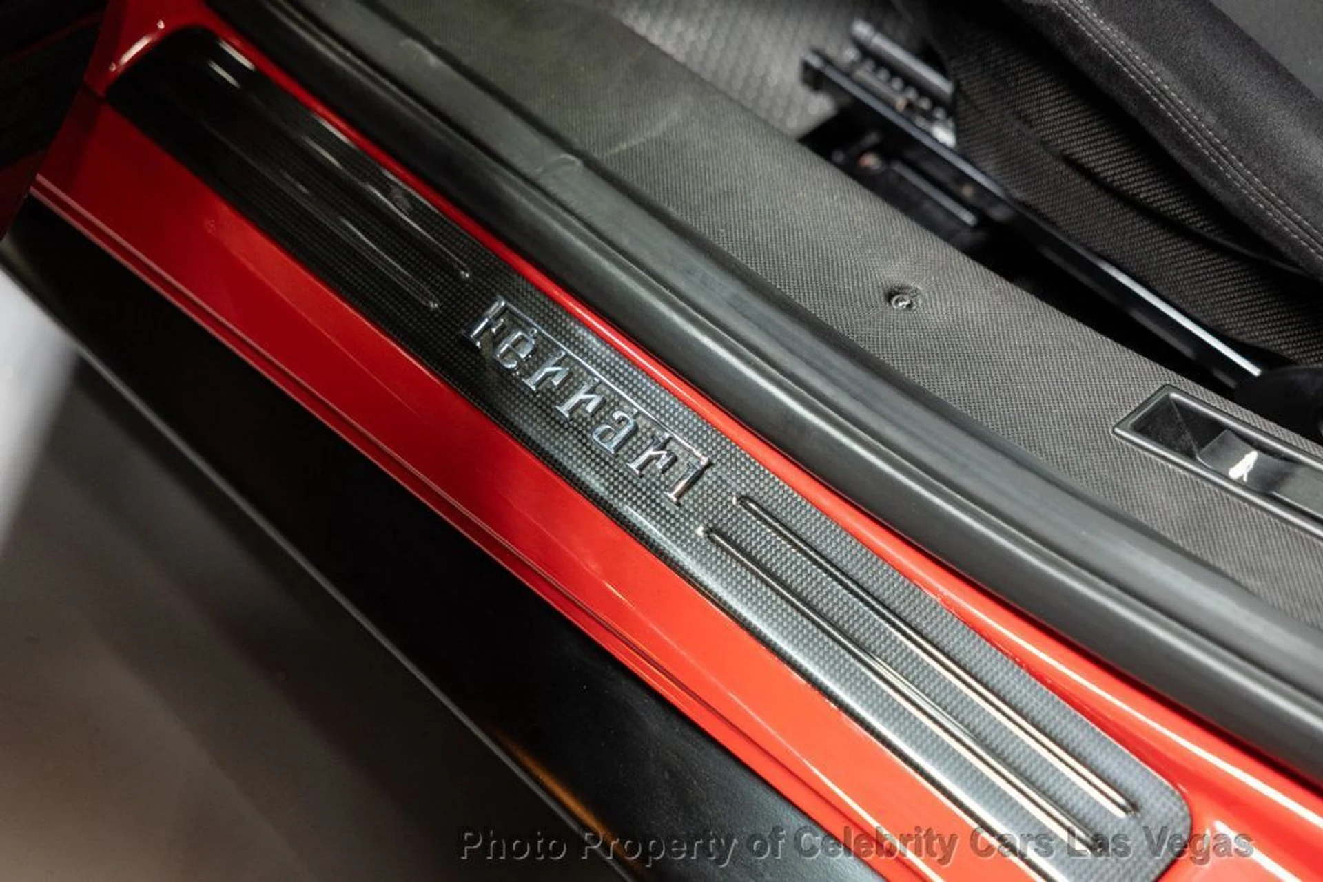 mph024_2479289154_used_2020_ferrari_488_pista_488pista_9707_22881608_25_1024_dd96e3920c