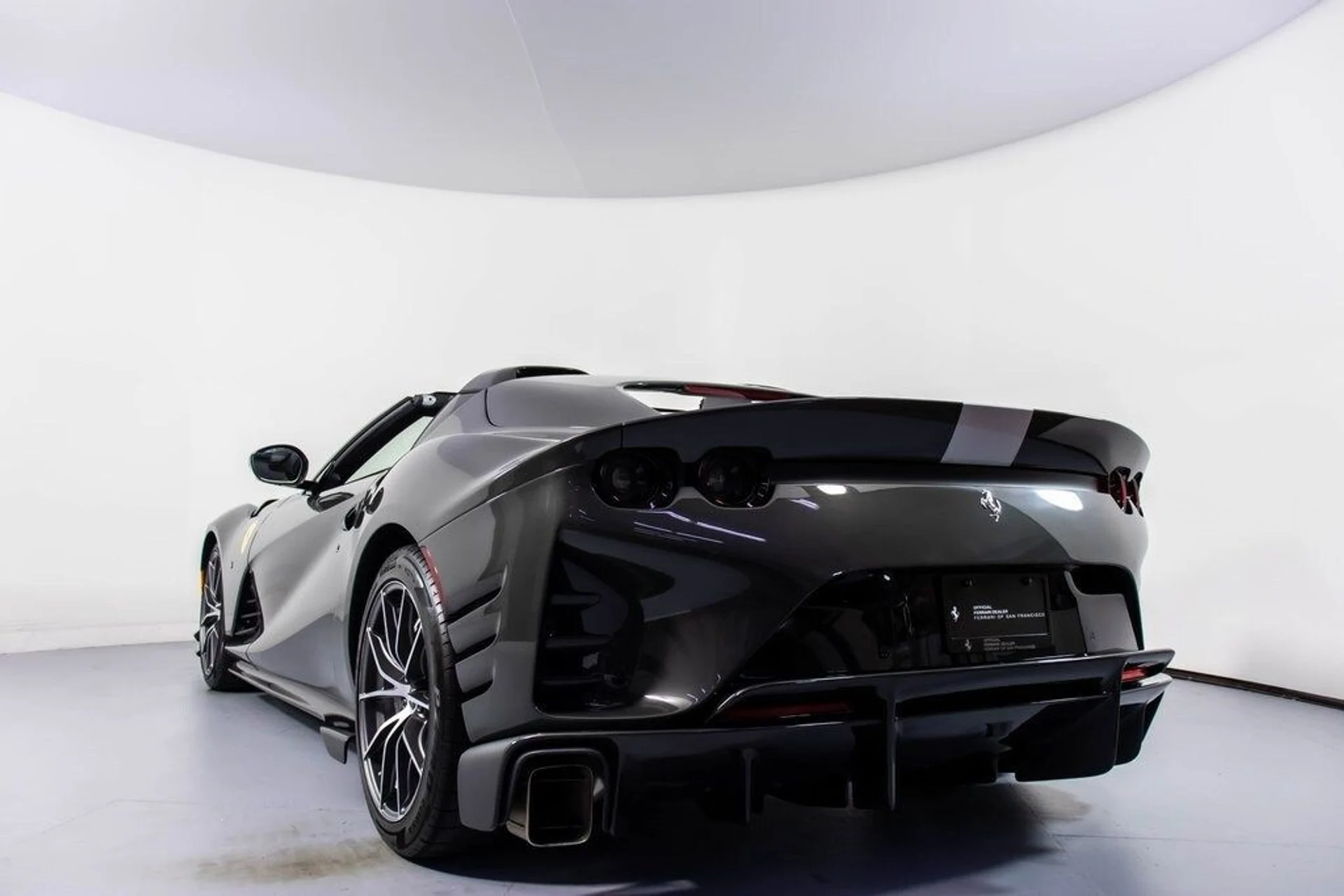 mph024_2486742305_eb1910af8a873e0e3b2b1e1a80c34b36x_21d7cfc45d