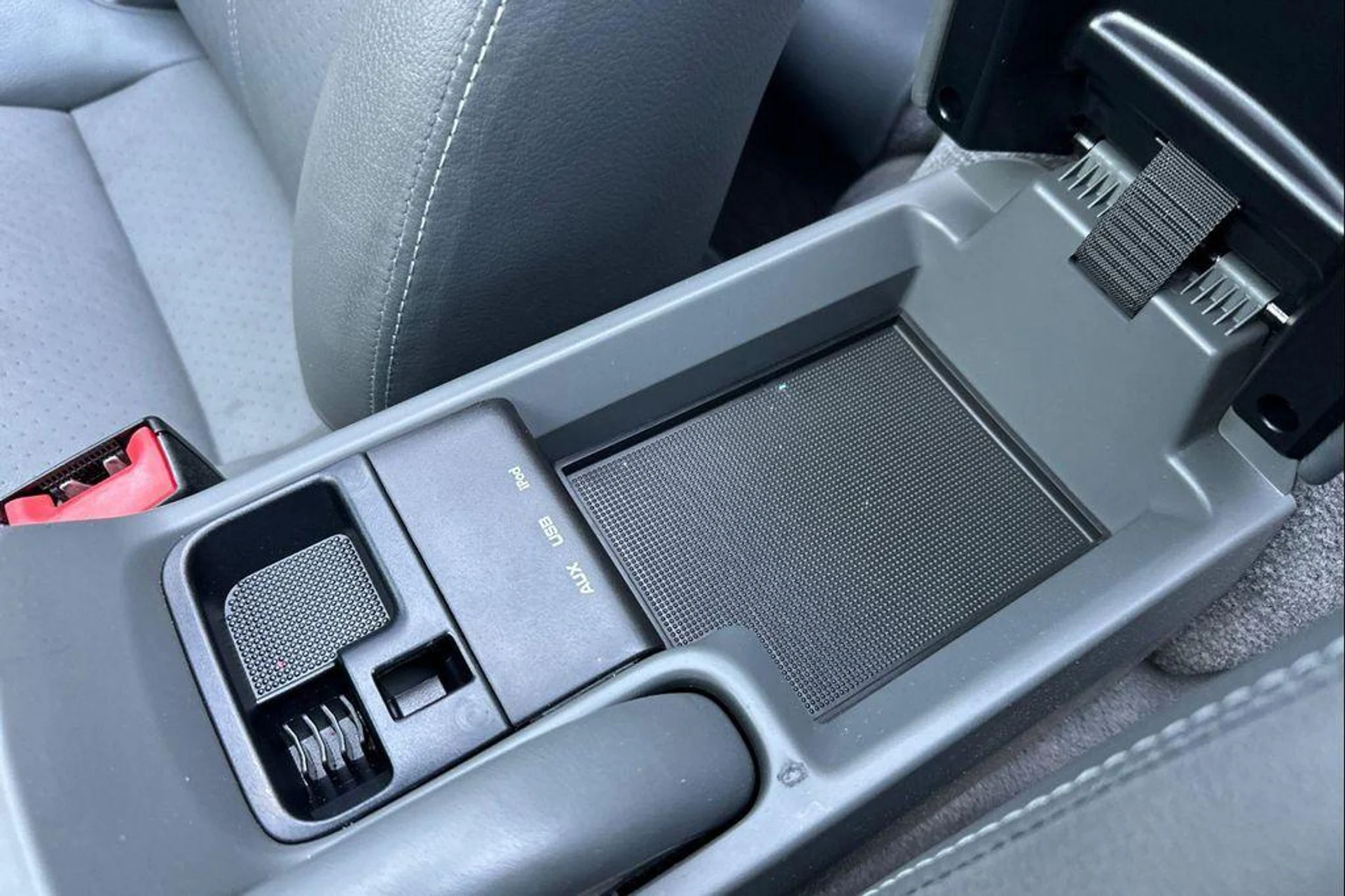 mph024_248755508_Pz4_Ym_U0c_Cmx_Ii_A_Lfjsl_PZ_17y_Y_A_9c0187b372