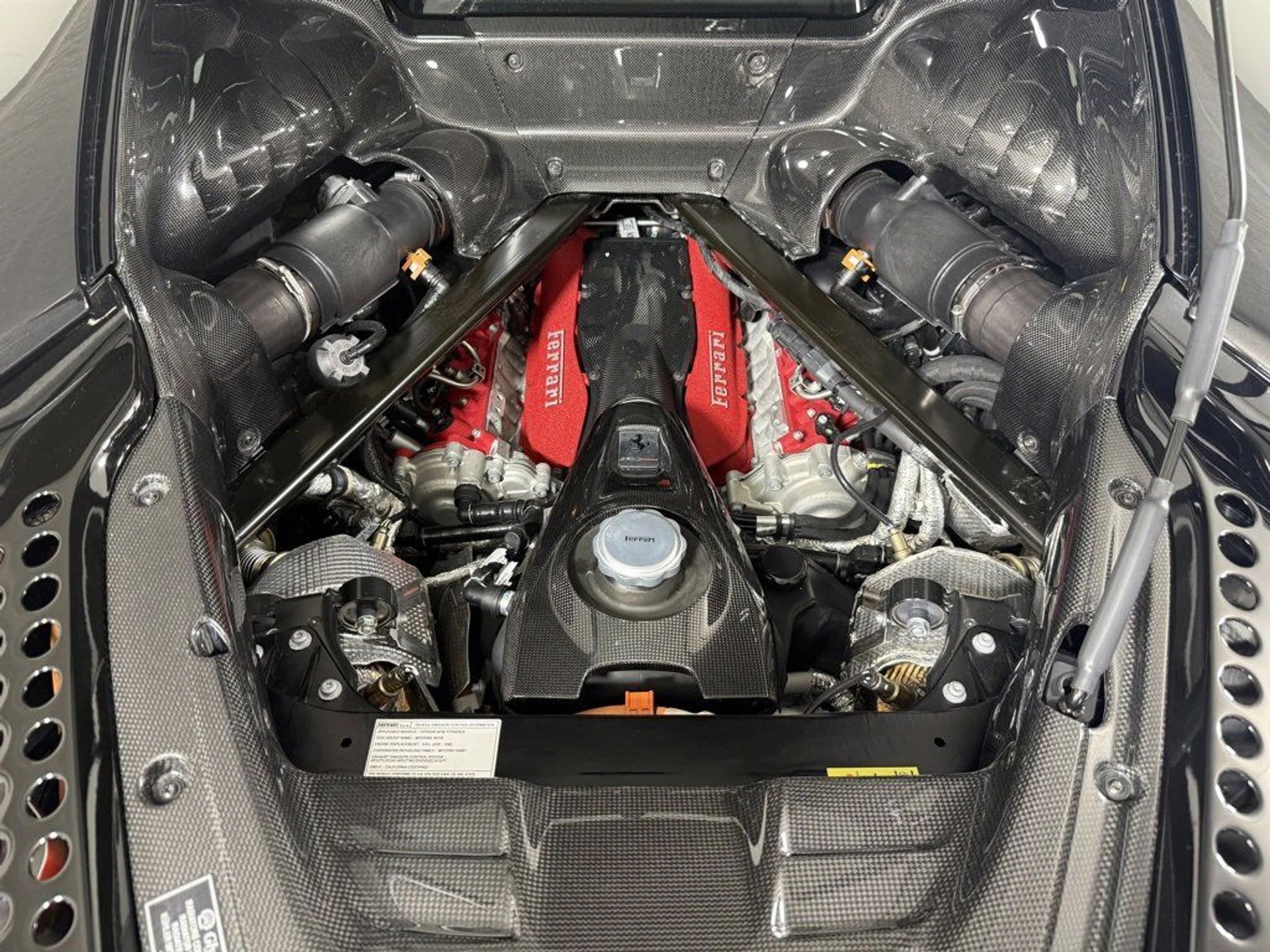 mph024_2490982732_e8ae73fc37ef4f7983835362bf9be518_e4497186ae