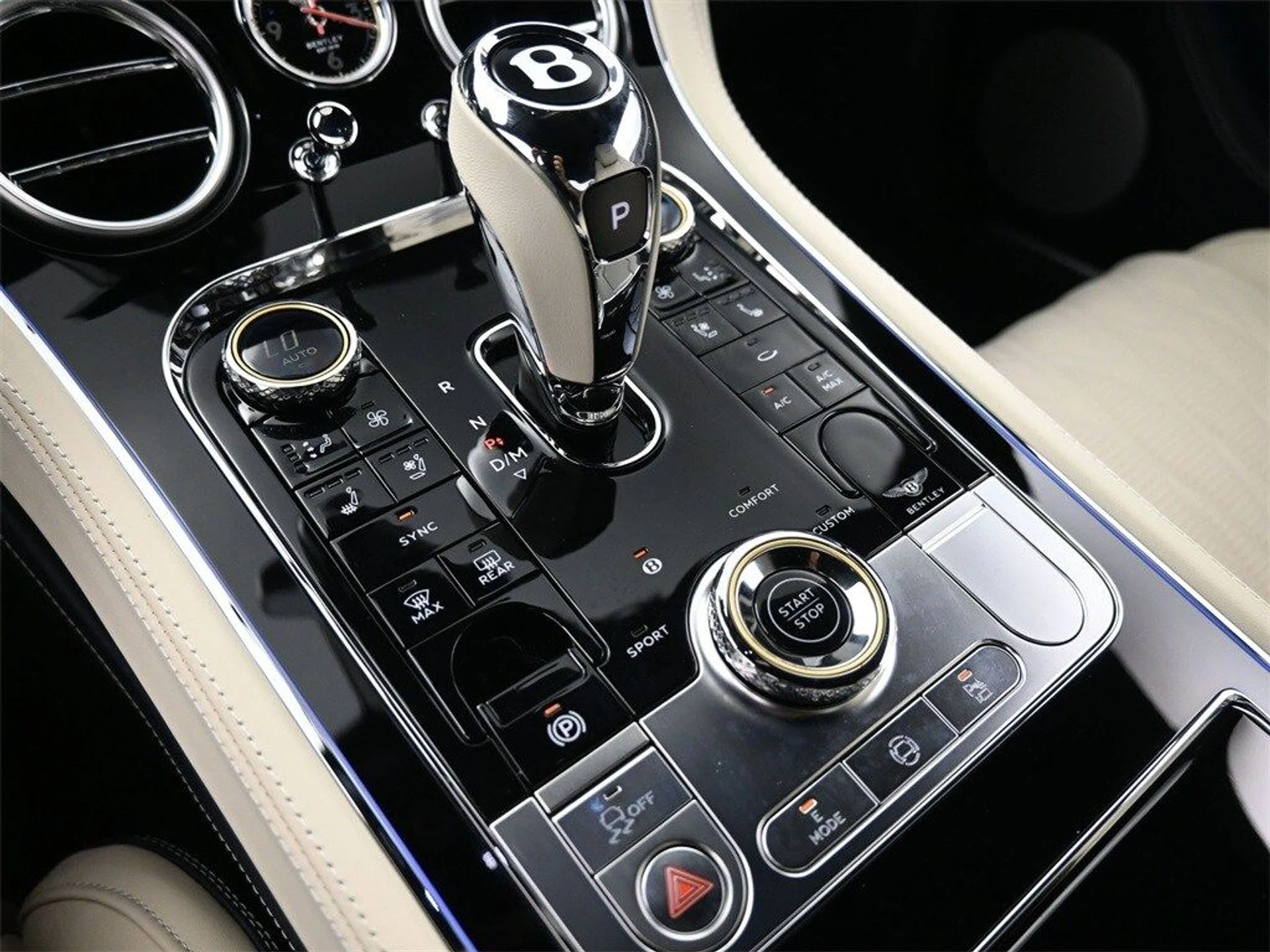 mph024_249720612_c3f5542b06045afc46be0b292e441c14x_d974dd5194