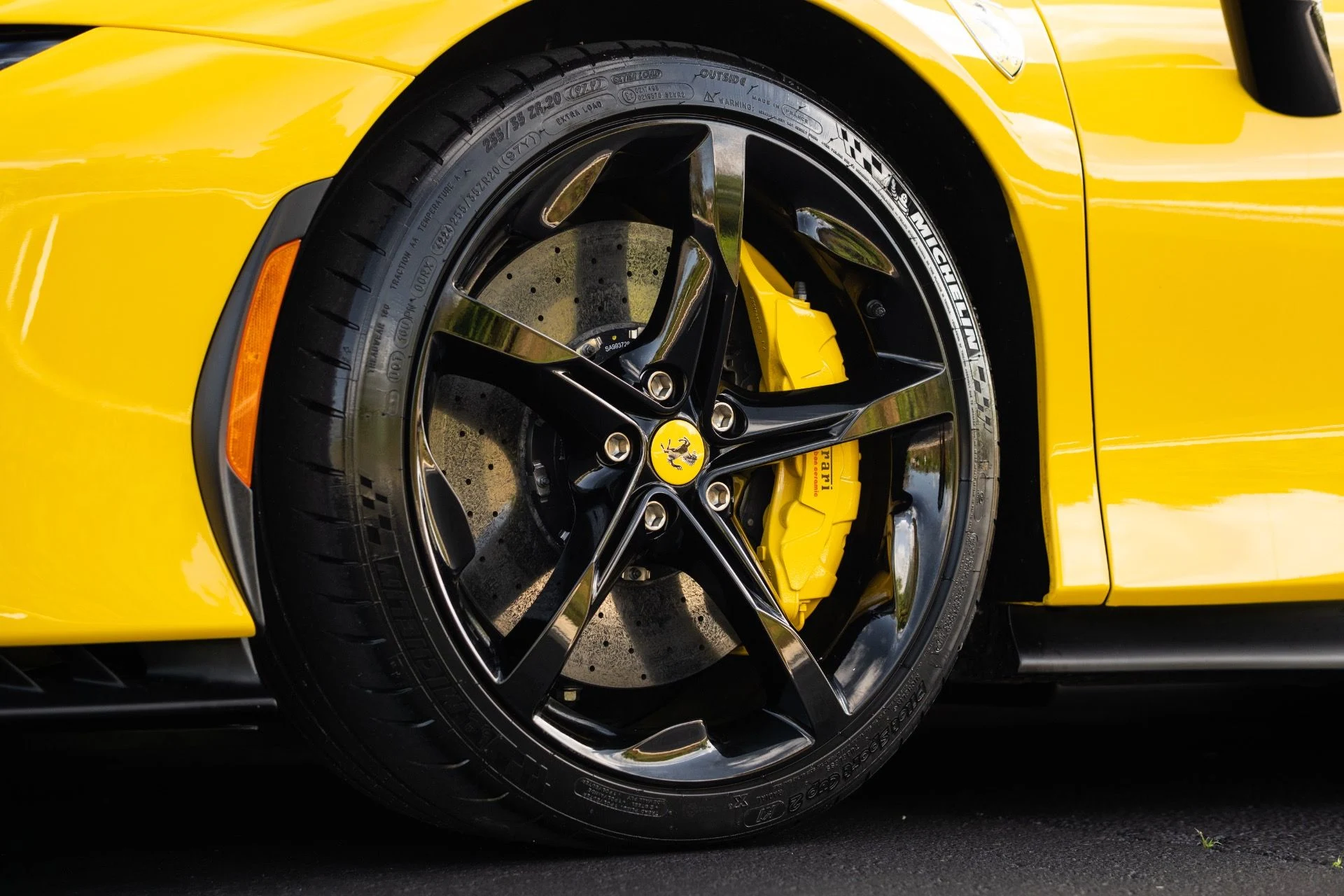 mph024_2500501889_Used_2025_Ferrari_SF_90_Spider_1772646640_fa8e3a5910